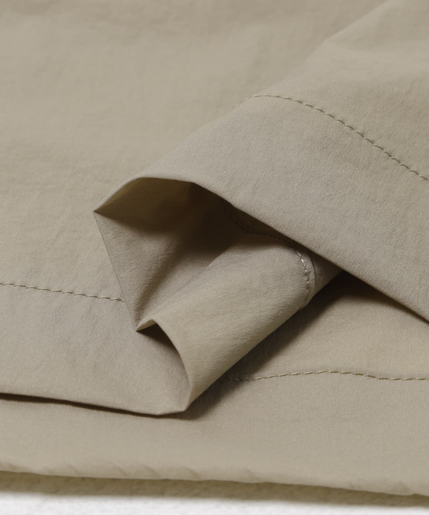 STILL BY HAND　ナイロンレギュラーカラーシャツ GREIGE 46