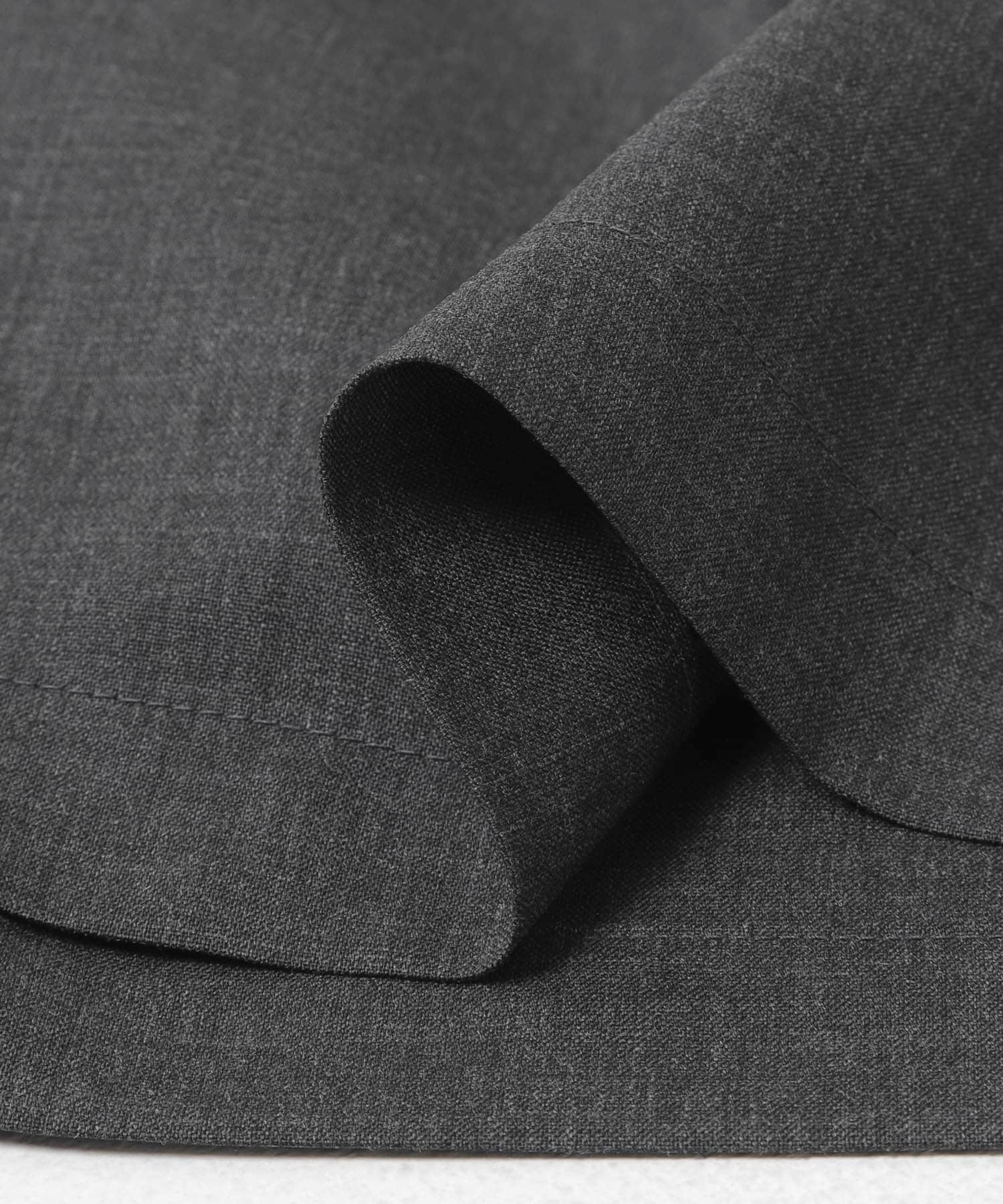 STILL BY HAND　スーパー120サマーウールショーツ CHARCOAL 44