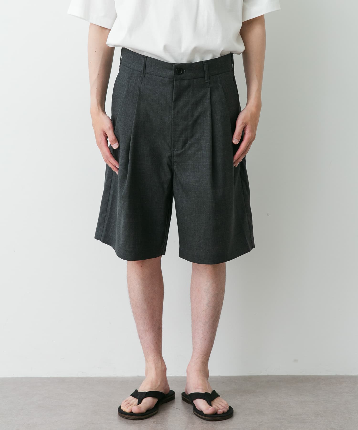 身長：170cm サイズ：44