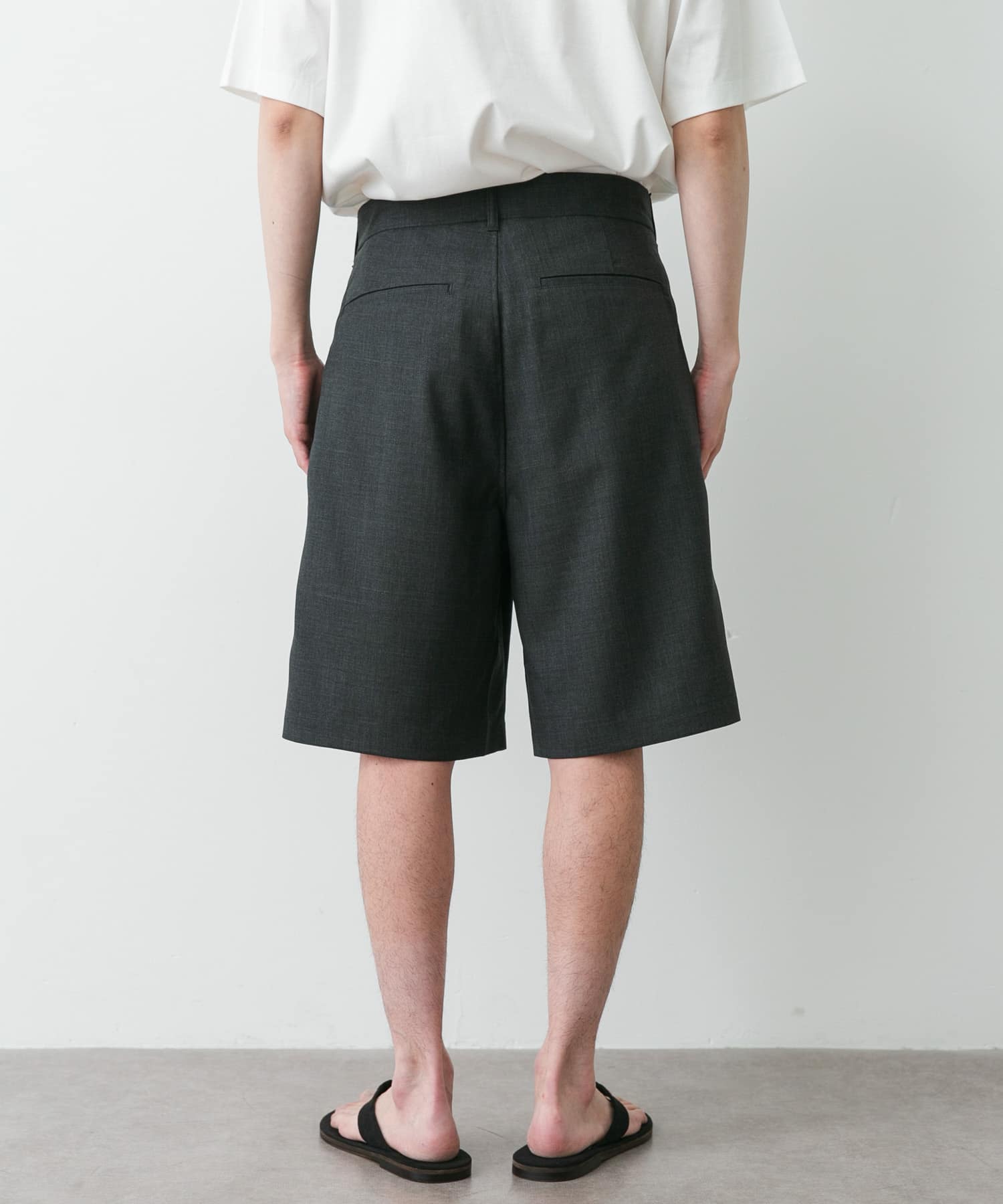 身長：170cm サイズ：44