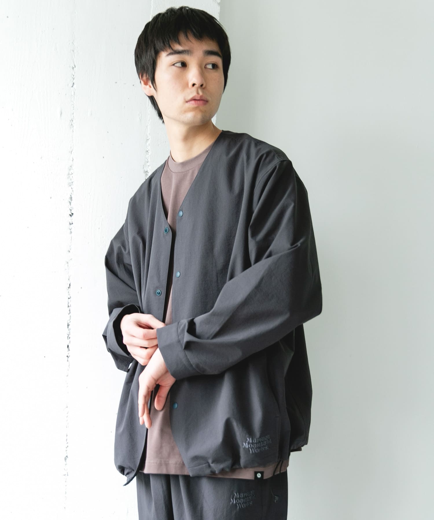 BLUE GRAY