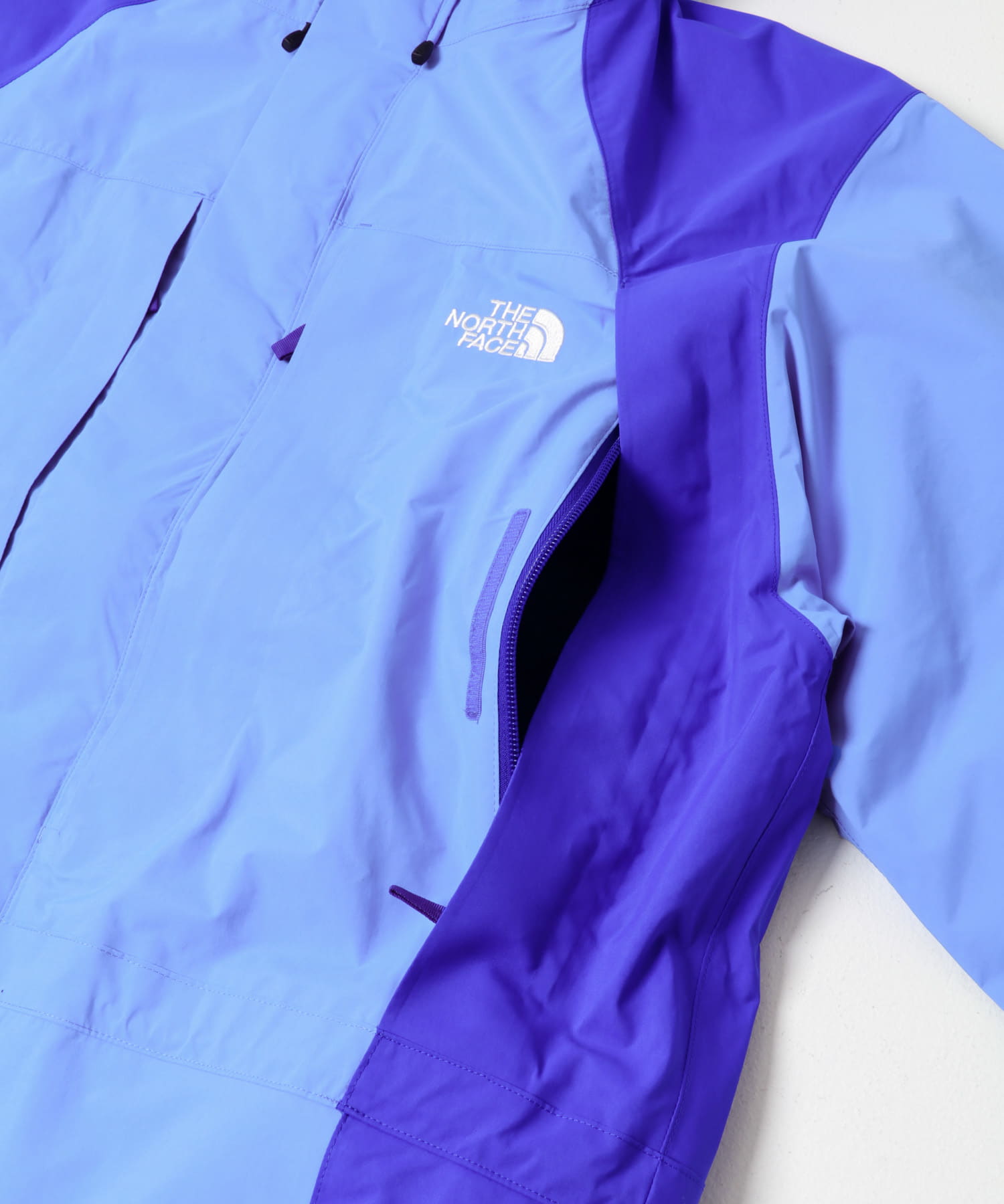 THE NORTH FACE　2000RETROMOUNTAINLIGHTJACKET MB M