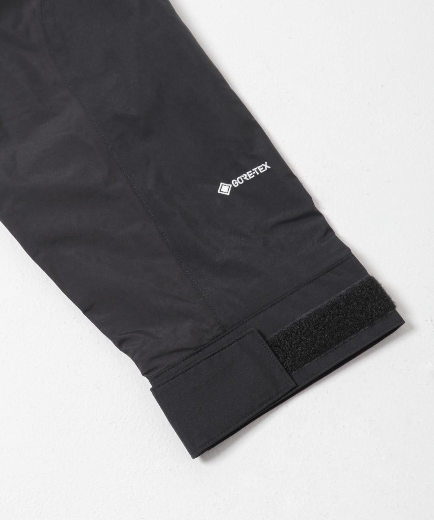 THE NORTH FACE　2000RETROMOUNTAINLIGHTJACKET K M