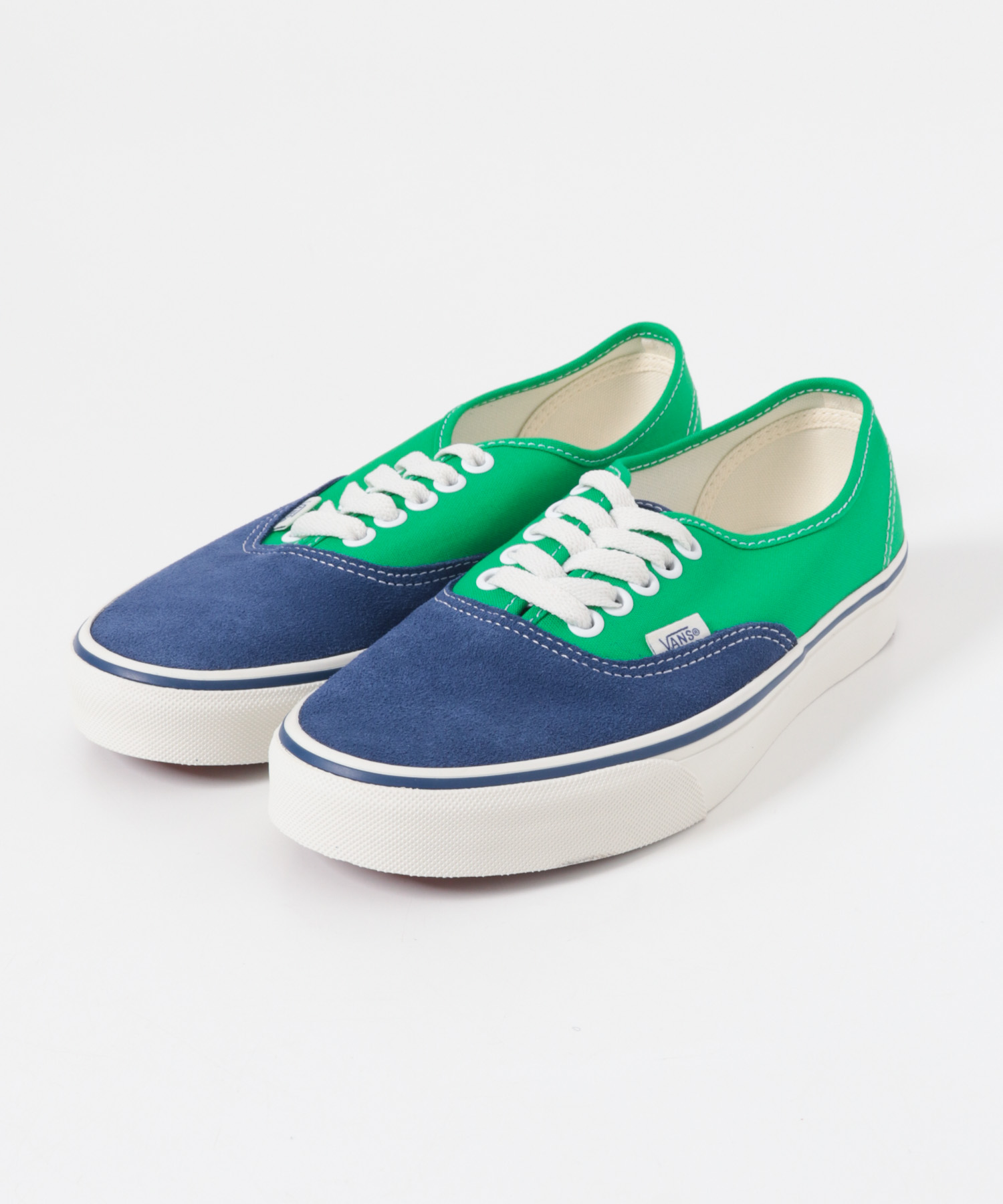 VANS　AUTHENTIC