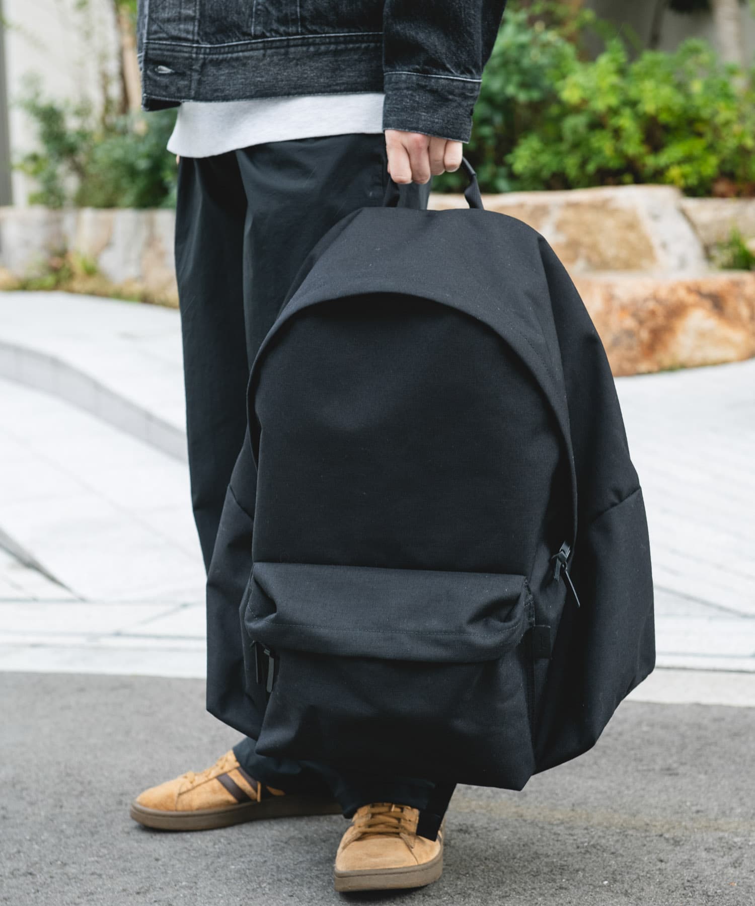 別注』STANDARD SUPPLY×DOORS DAYPACK L(One BLACK): バッグ｜URBAN