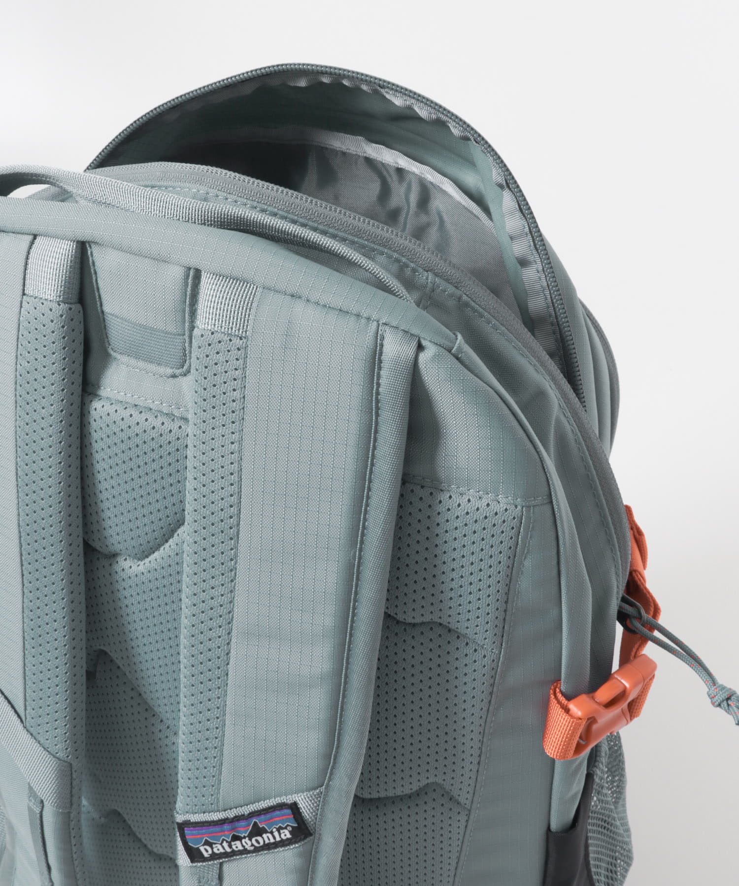 patagonia　REFUGIO DAY PACK 26L BLSG One