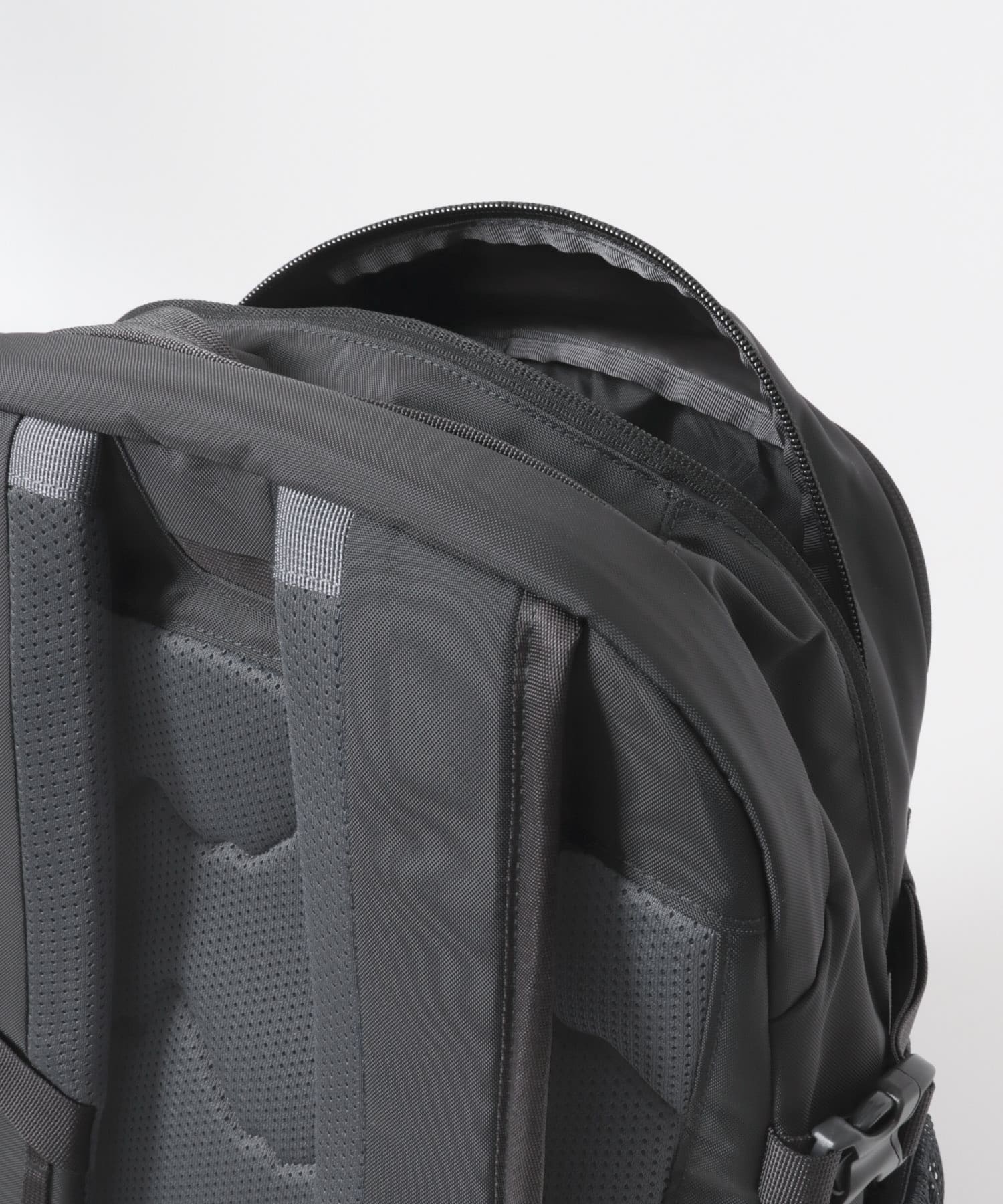 patagonia　REFUGIO DAY PACK 30L SMDB One