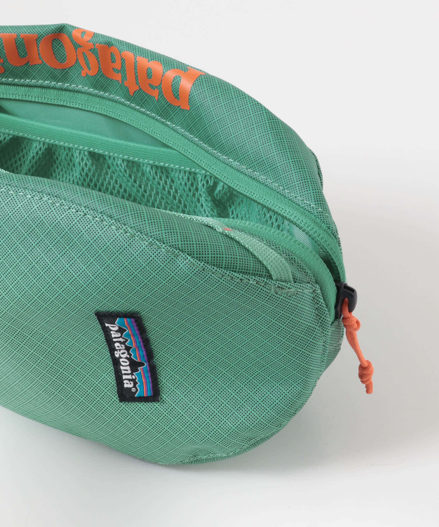 patagonia　BLACK HOLE CUBE 3L AQST One