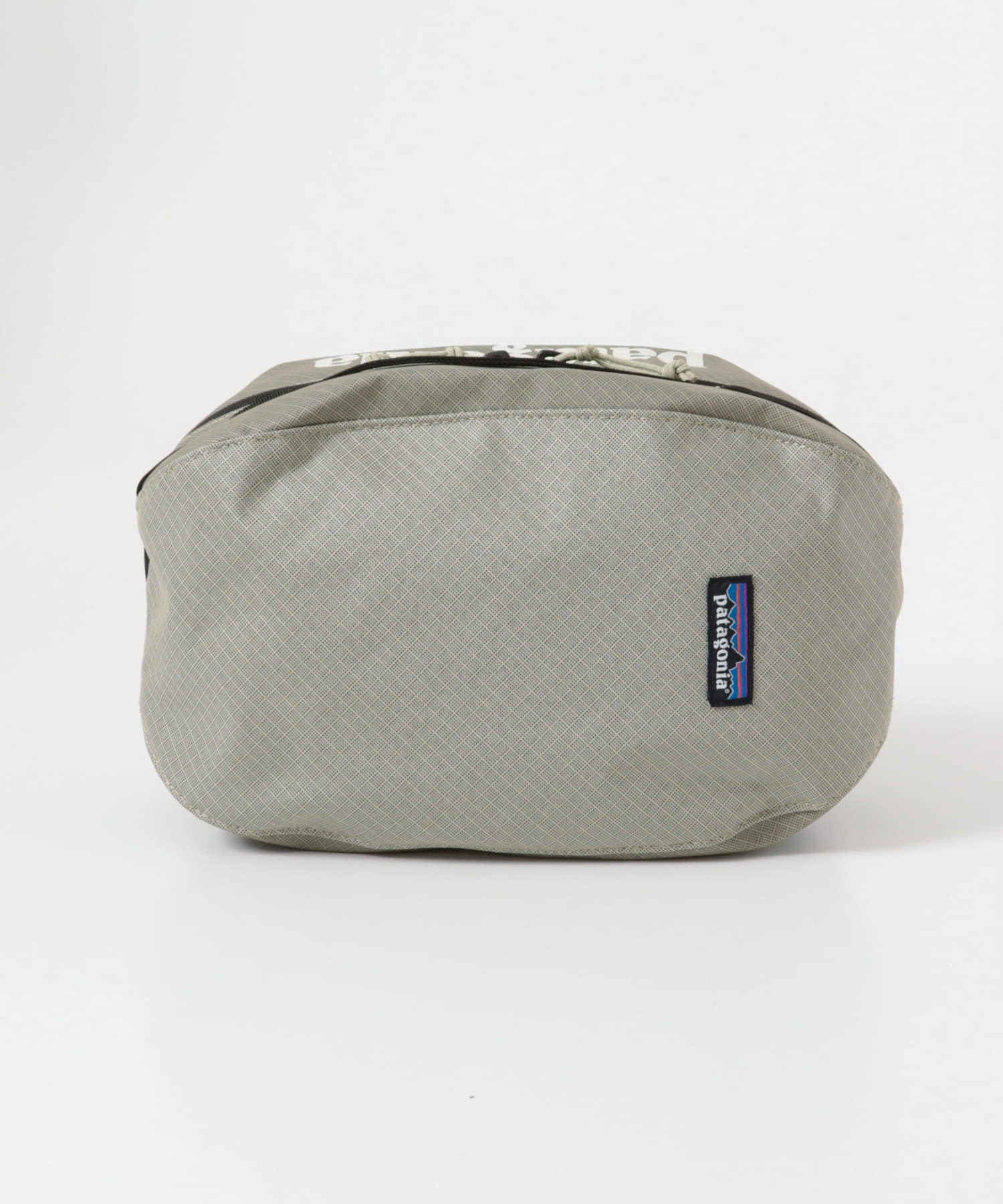 patagonia　BLACK HOLE CUBE 6L