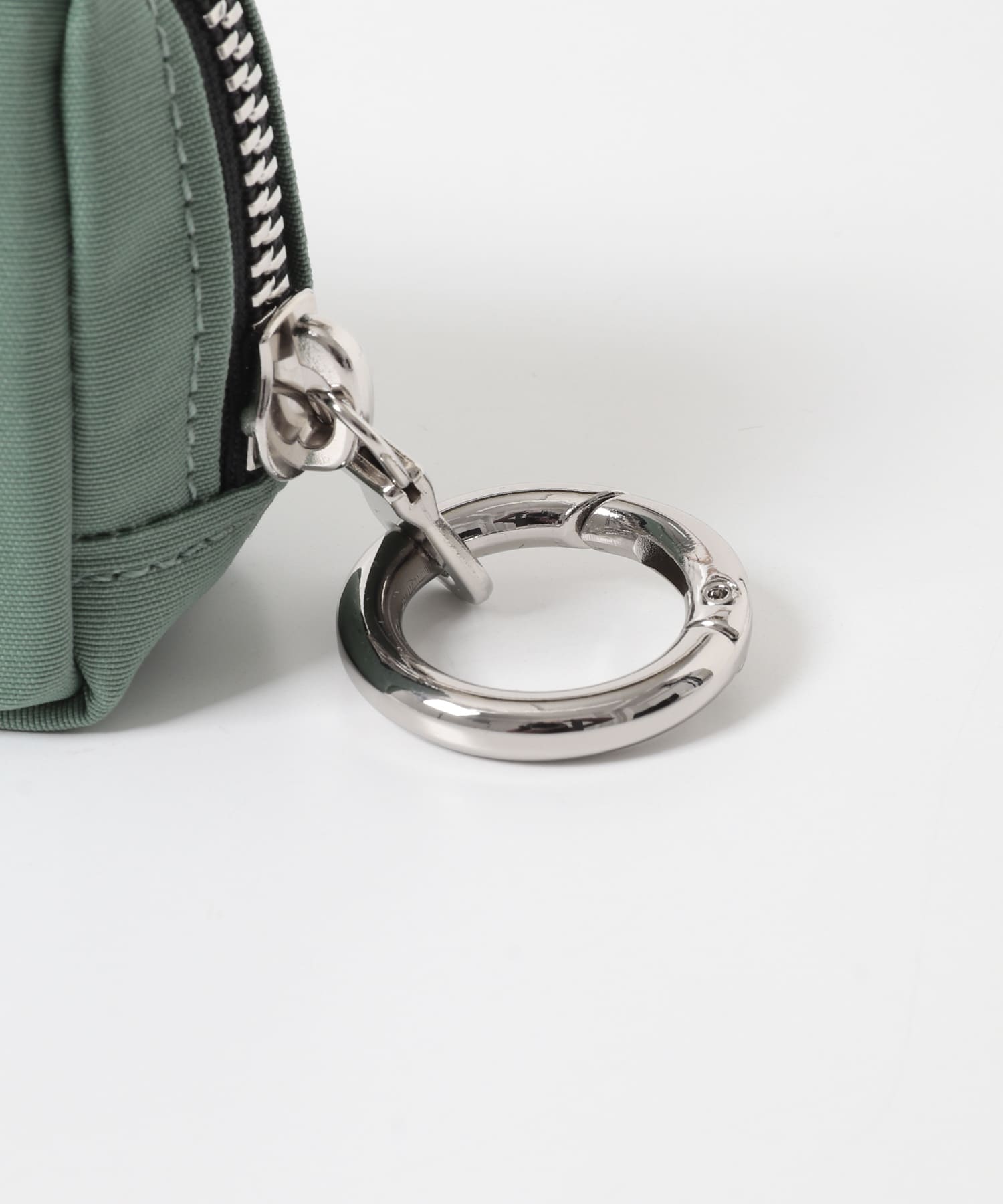 STANDARD SUPPLY　SQUARE CHARM POUCH MINTGREEN One