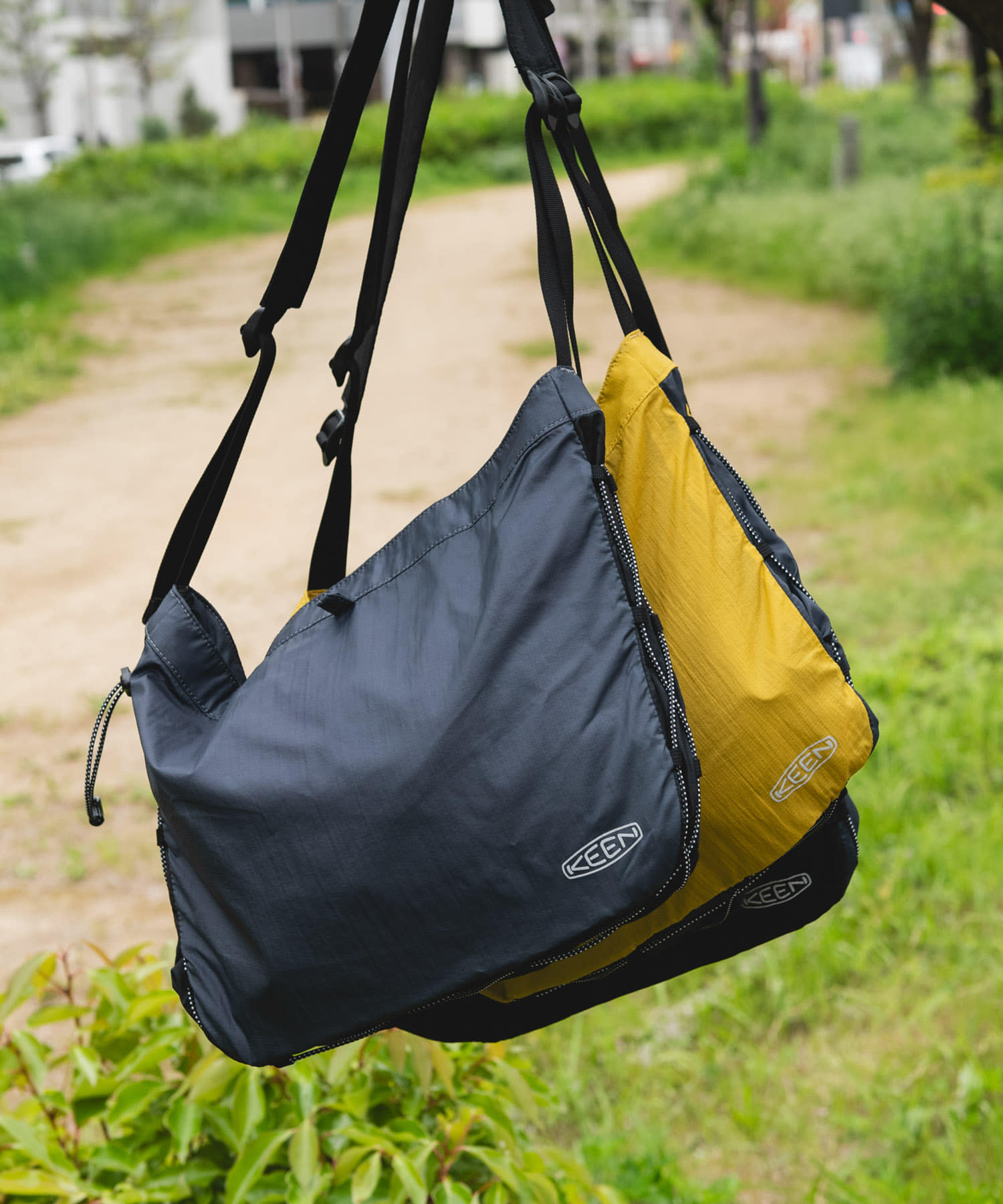 『別注』KEEN×DOORS　NYLON SHELL SHOULDER YELLOW One