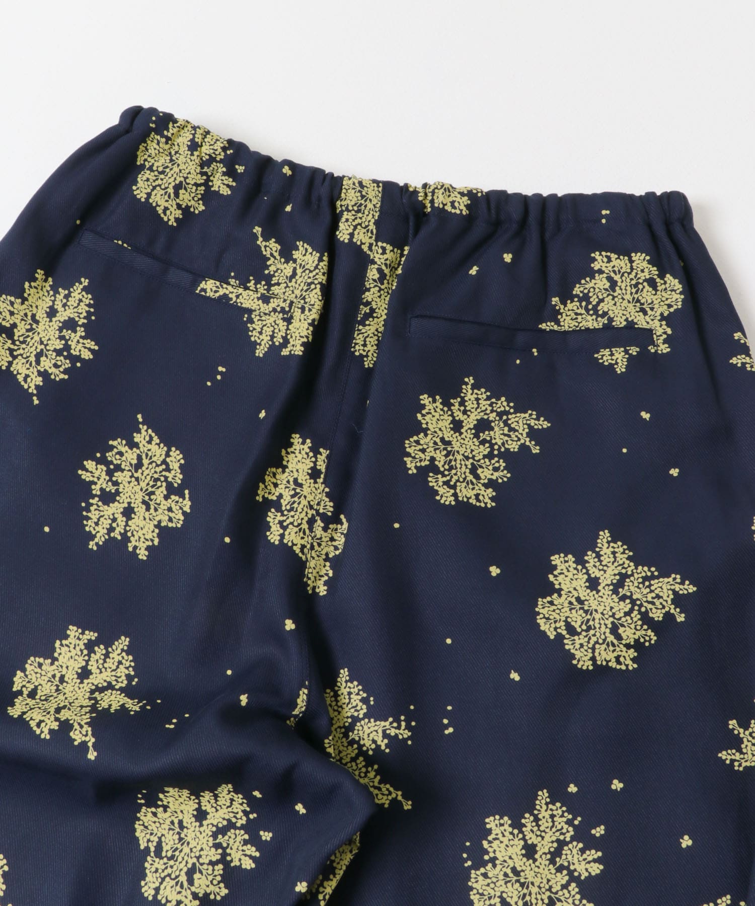 Le GLAZIK ELASTIC PANTS(36 NAVY): ボトム｜URBAN RESEARCH公式