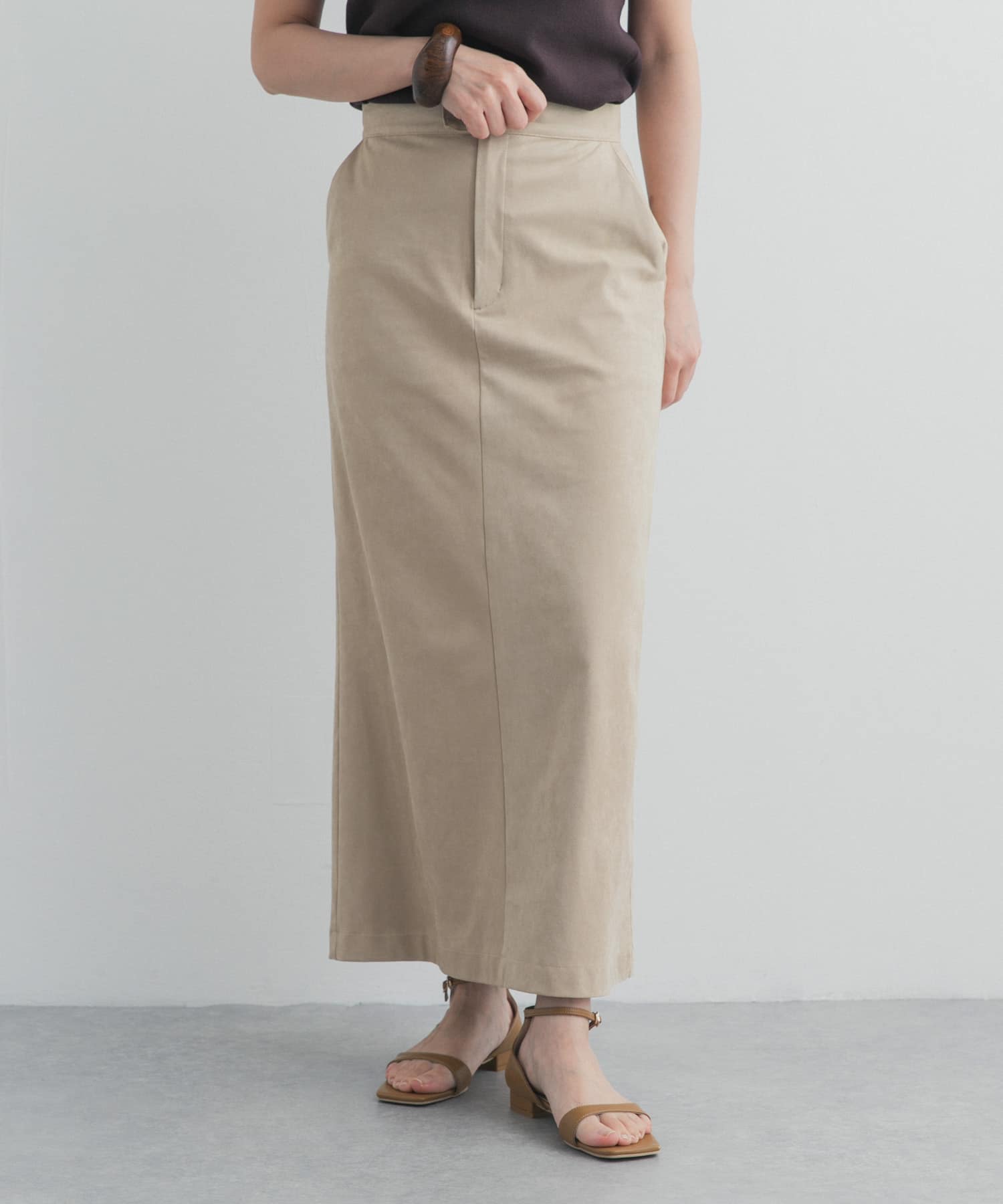 beige