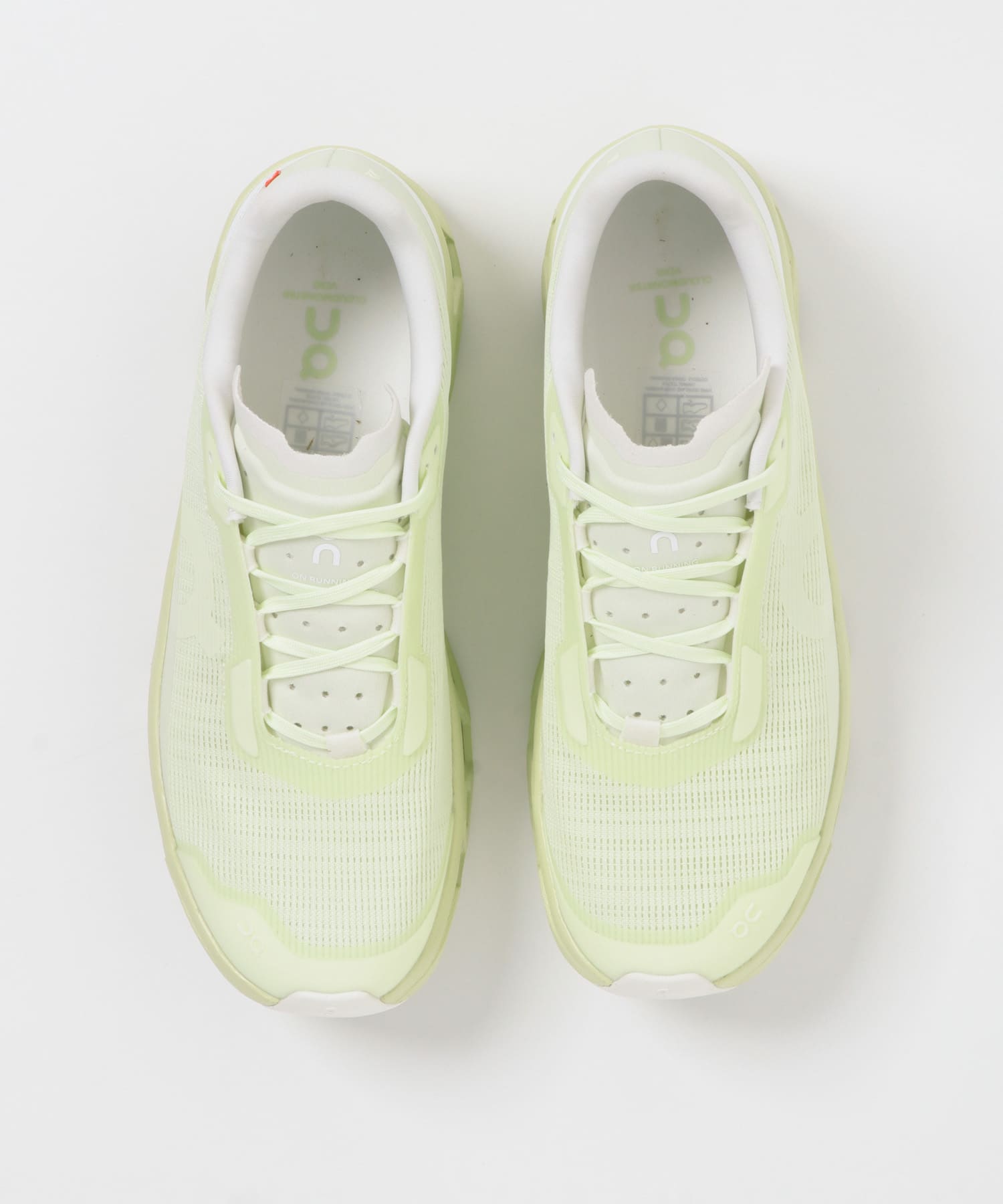 On　CLOUD MONSTER VOID LINEN 23.5