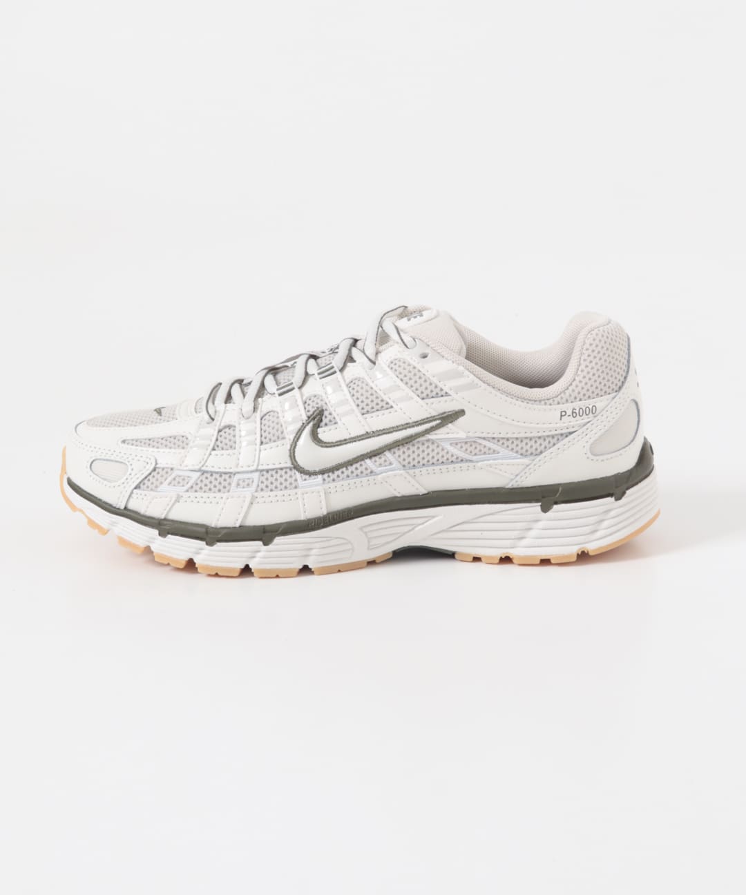 NIKE　P-6000