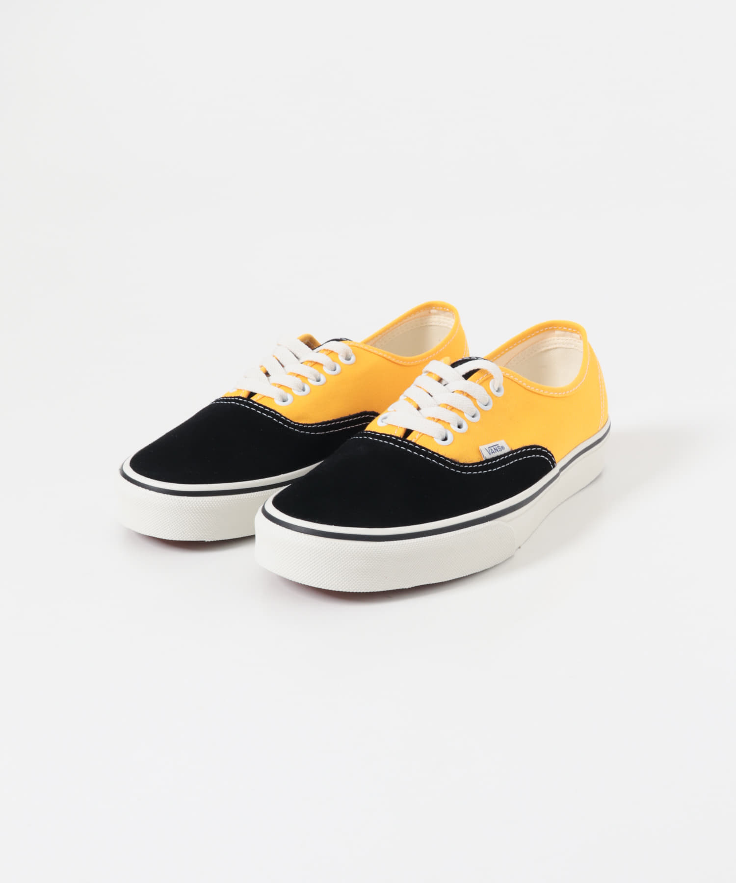 VANS　AUTHENTIC