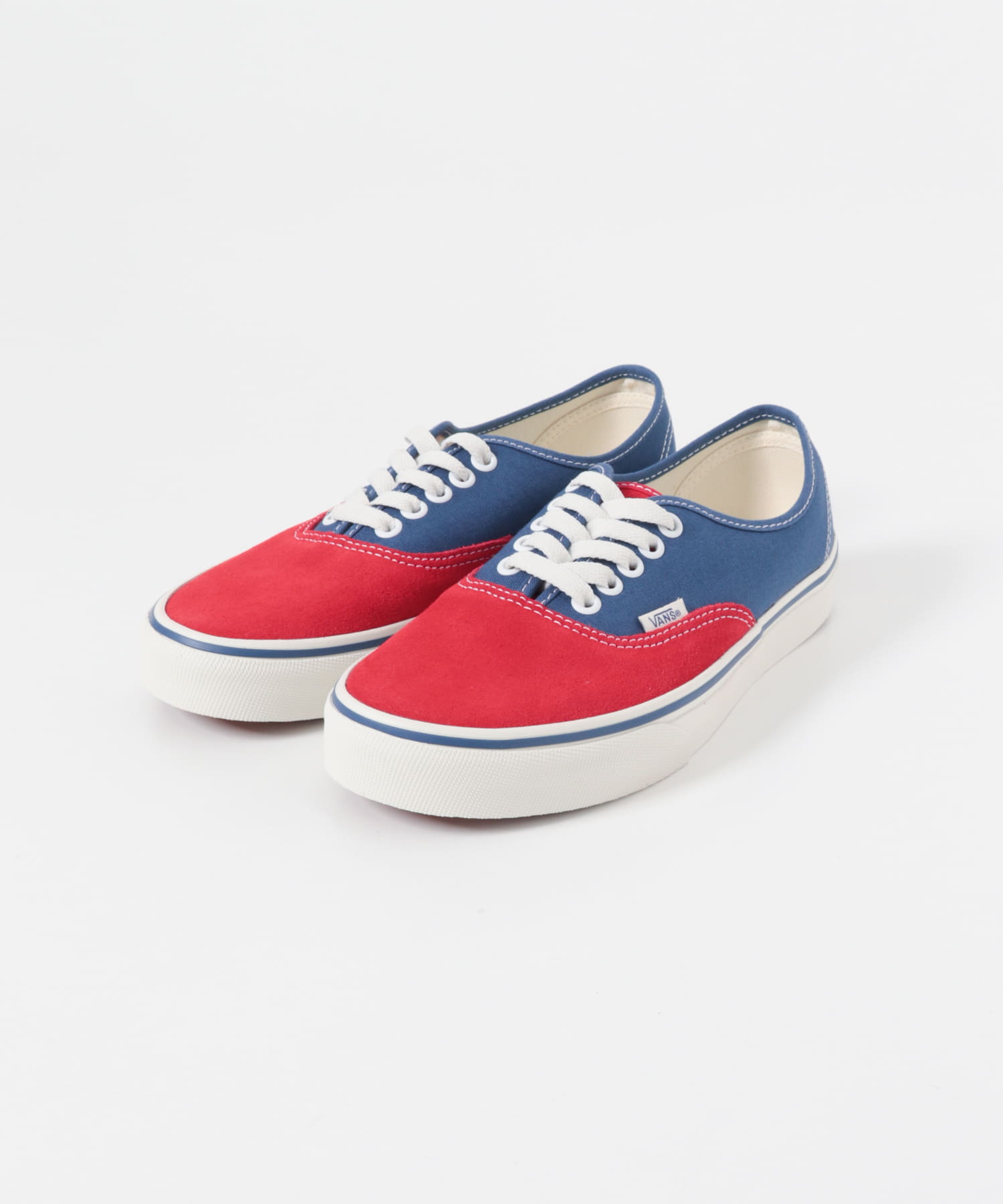 VANS　AUTHENTIC RACING RED 23.5