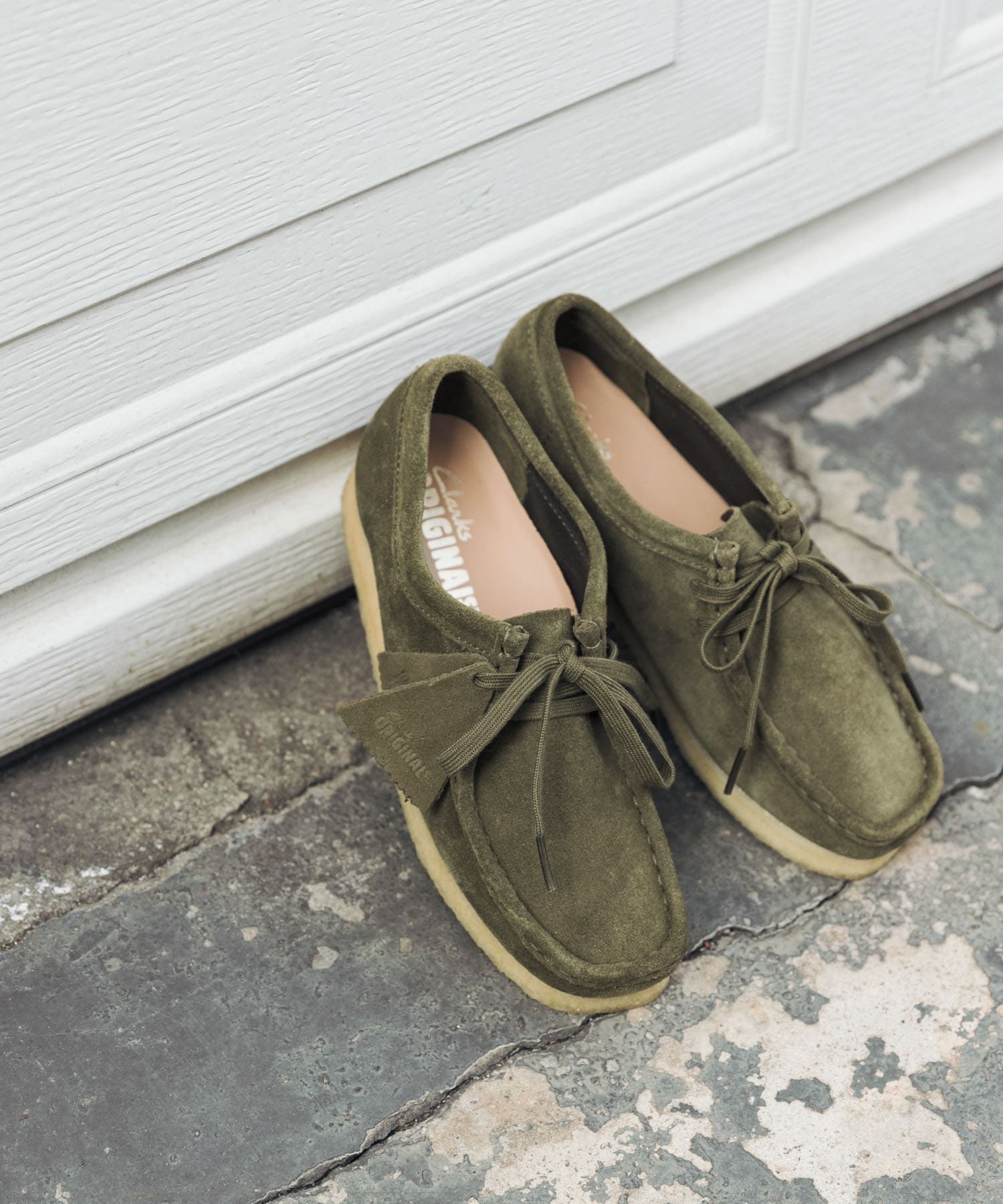CLARKS EXCLUSIVE WALLABEE(4 Olive): シューズ｜URBAN RESEARCH公式