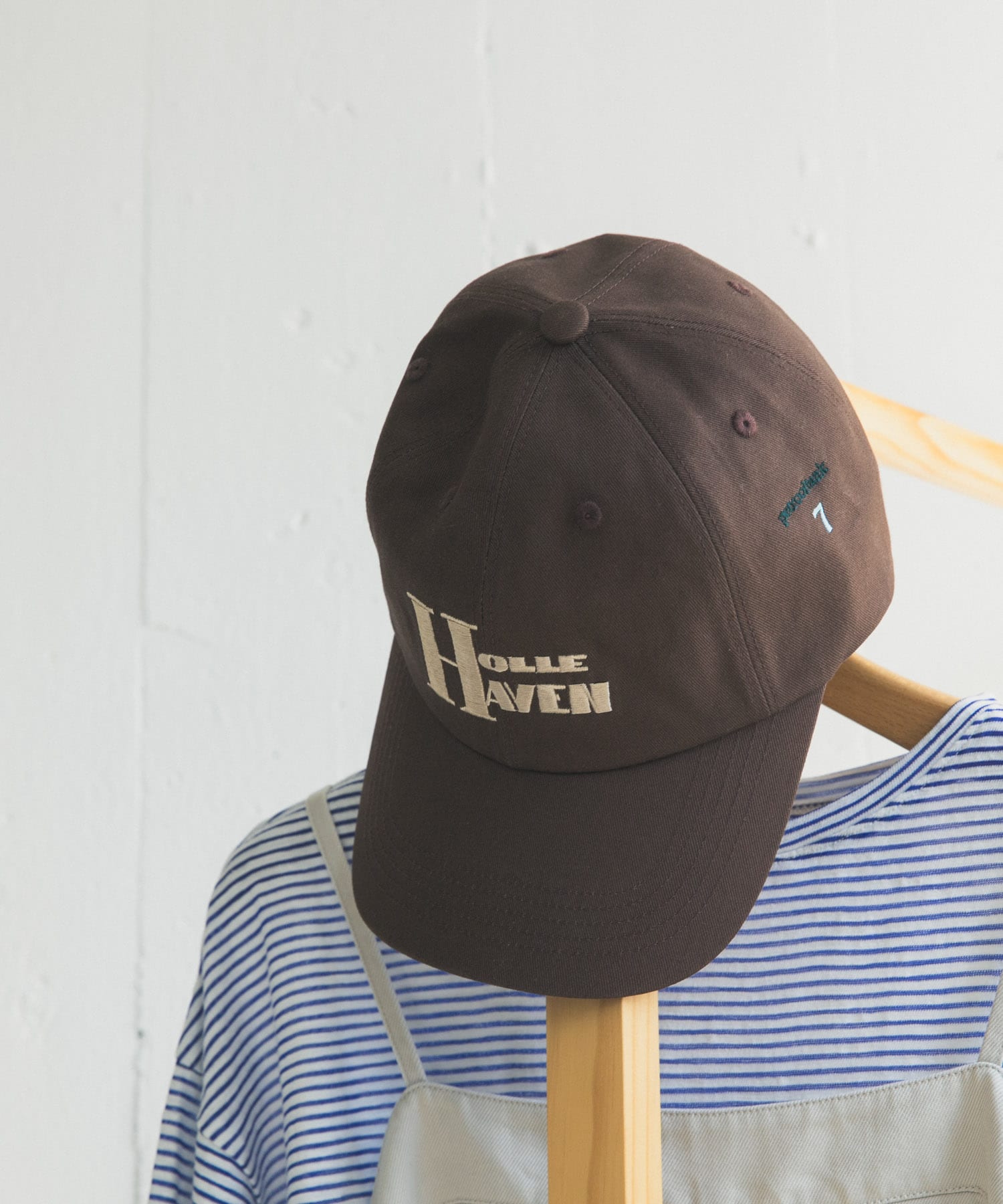 LY　BOEKEN CAP