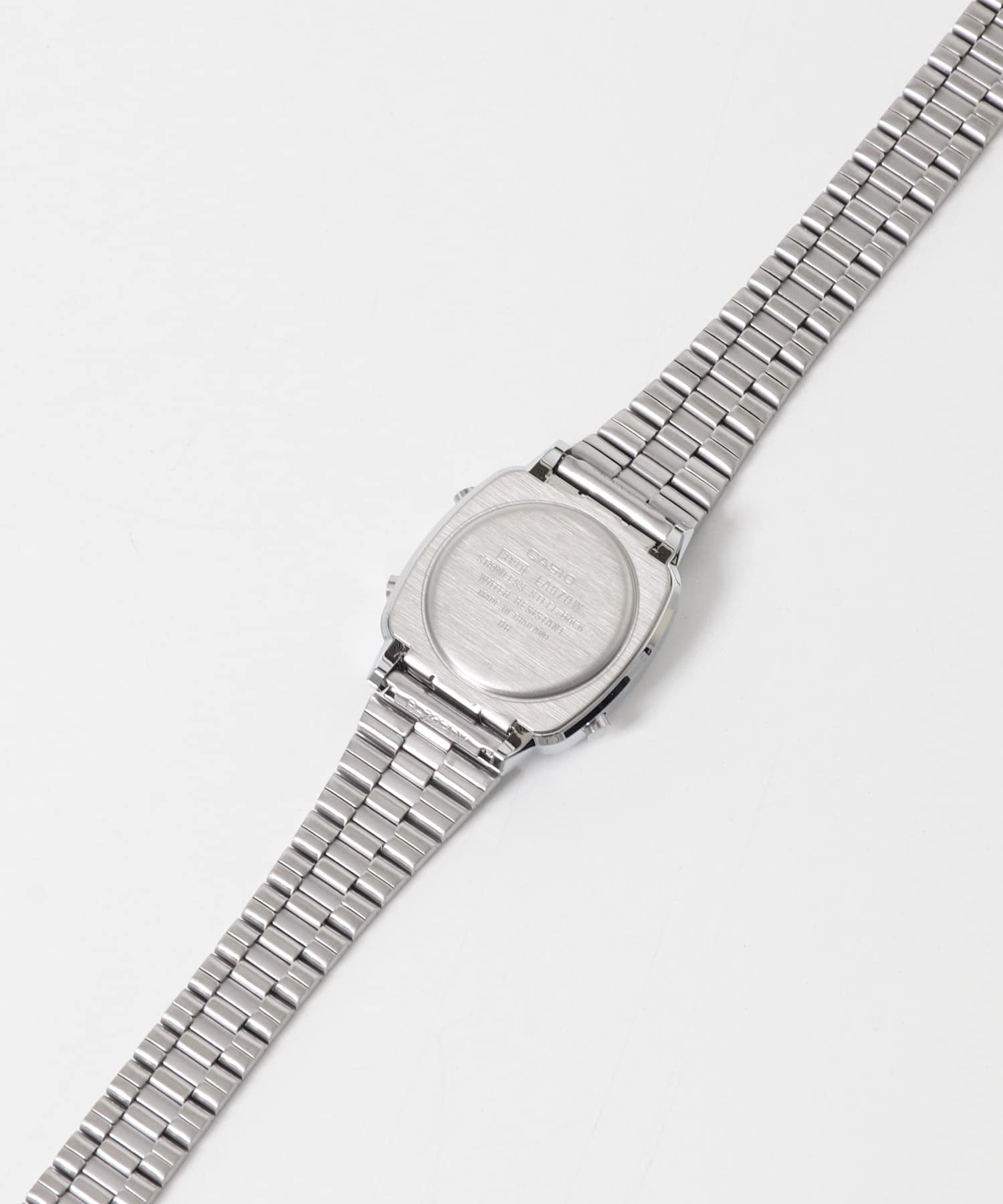 CASIO　メタルデジタルウォッチ シルバー -