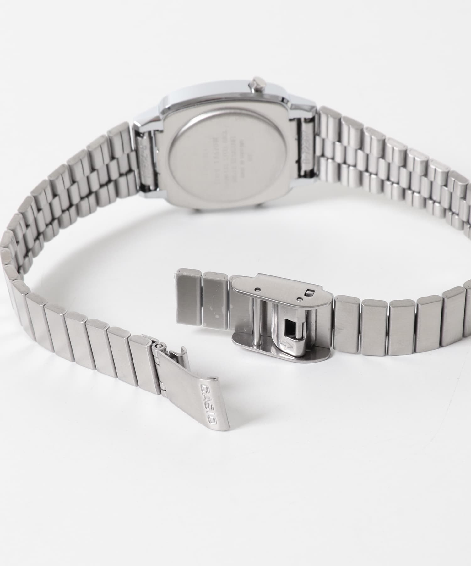 CASIO メタルデジタルウォッチ(- シルバー): ファッション雑貨｜URBAN
