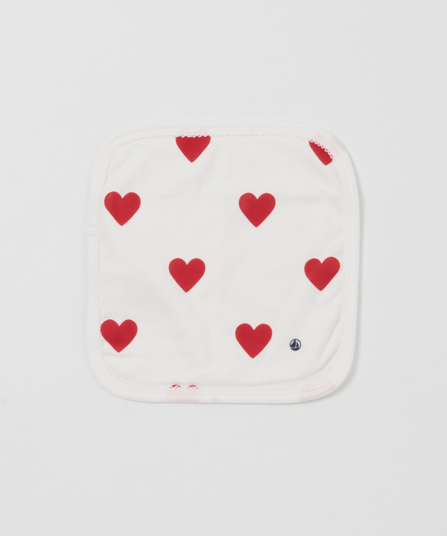 PETIT BATEAU　ハートプリントハンカチ