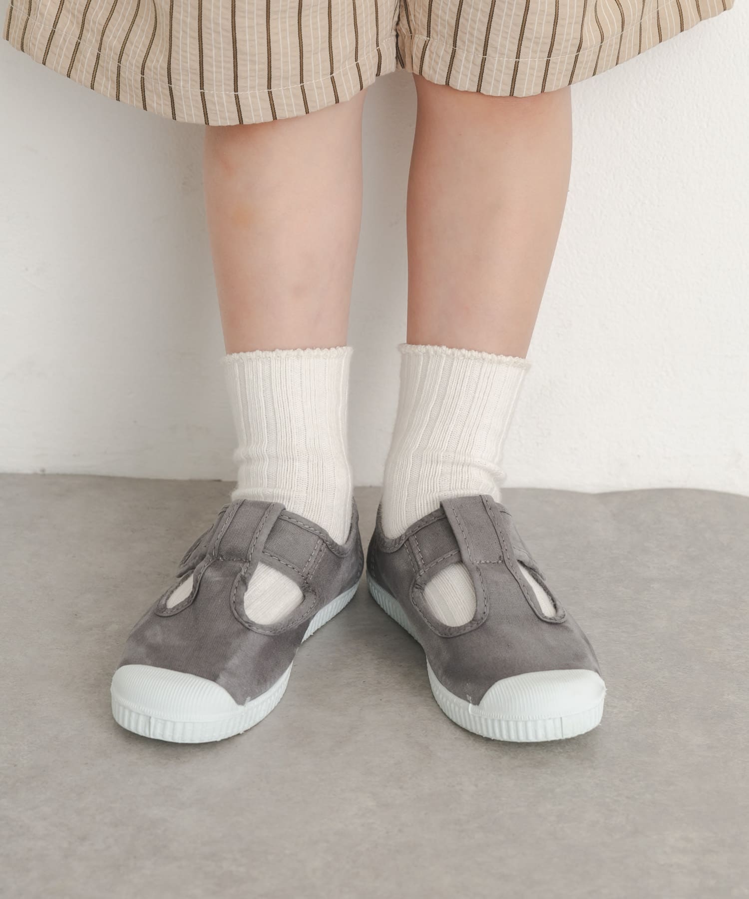 Cienta　キャンバスTストラップシューズ(KIDS)