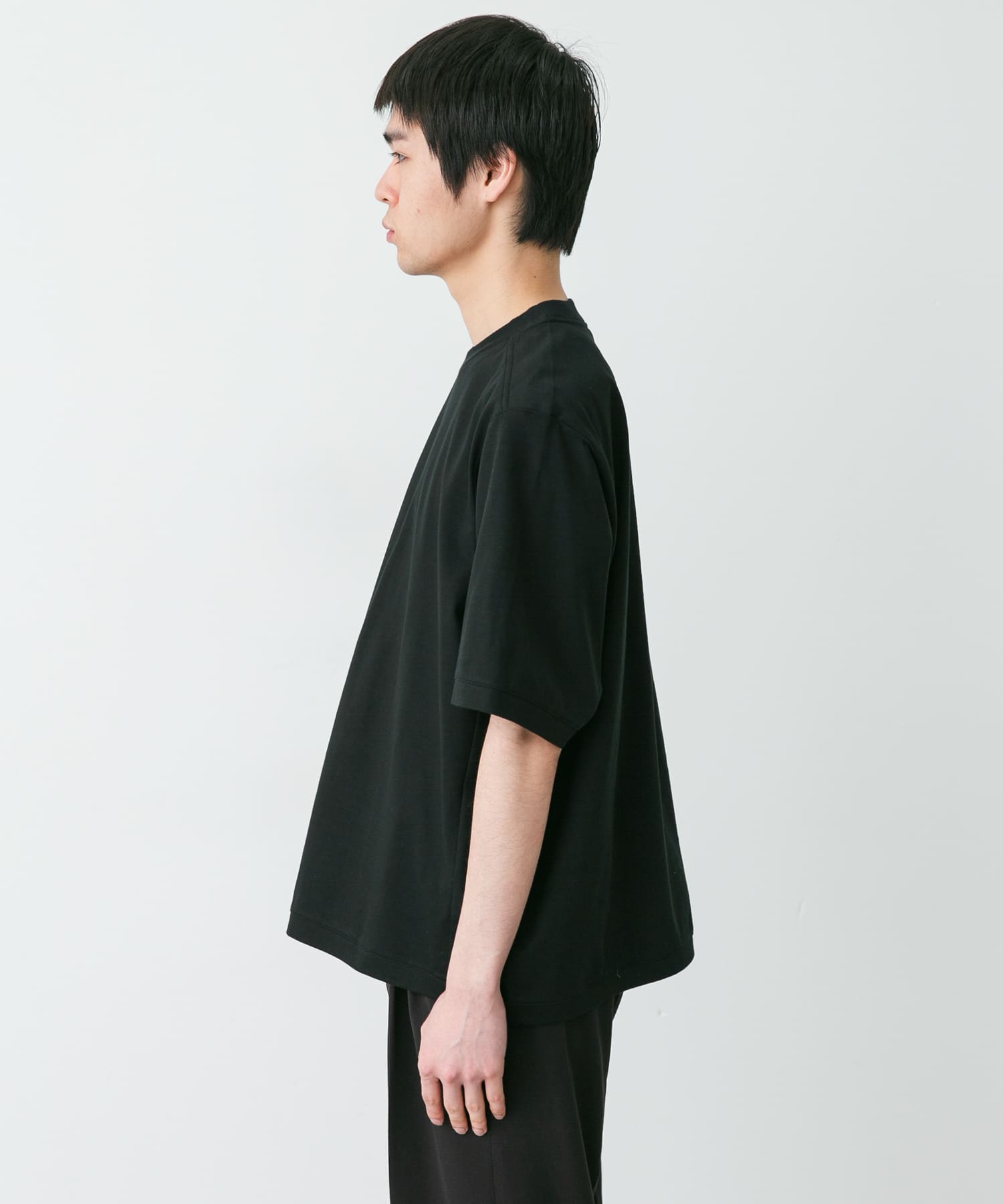 身長：177cm サイズ：48