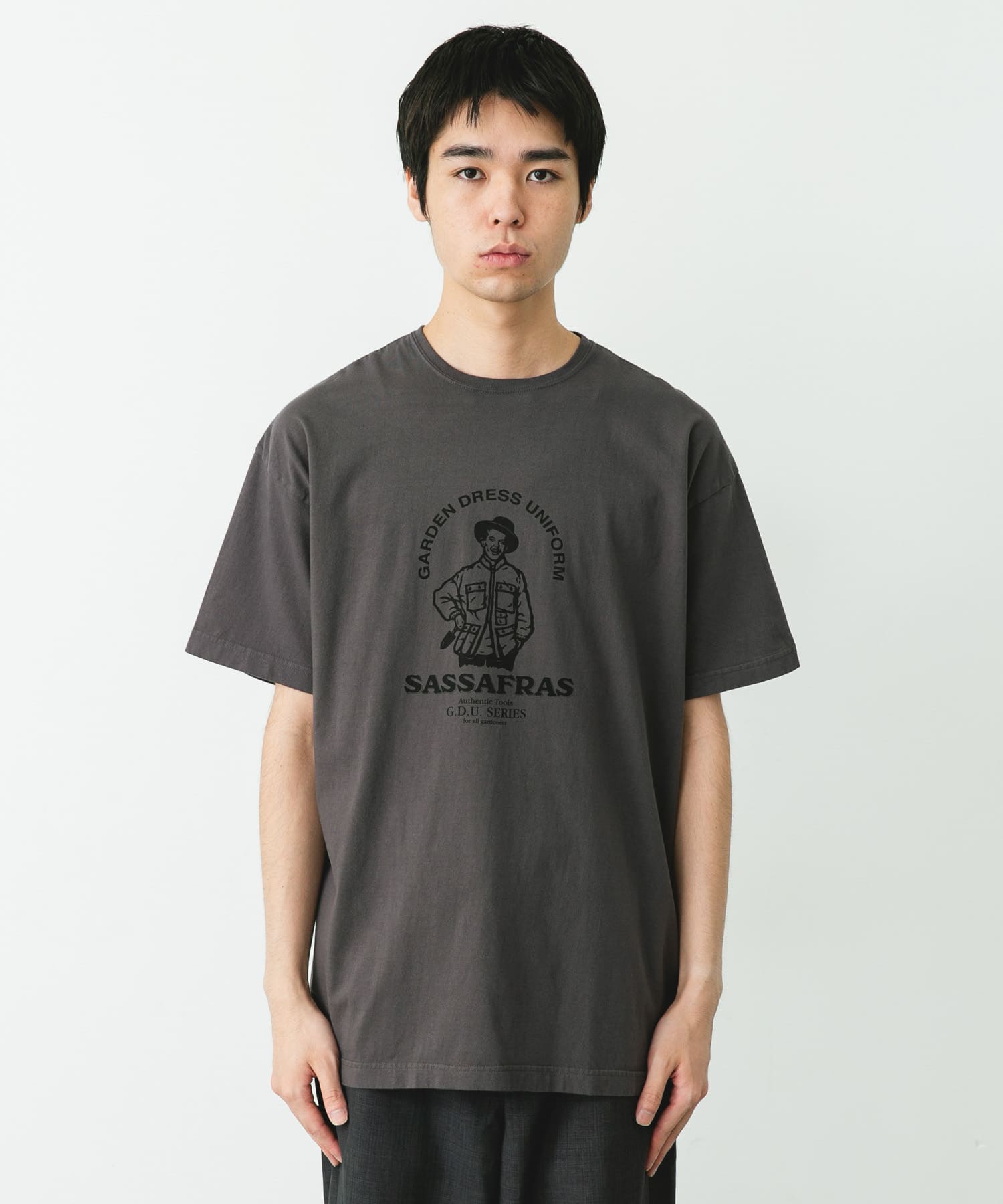 SASSAFRAS G.D.U. BROS T-SHIRTS 1/2(M WHITE): トップス｜URBAN