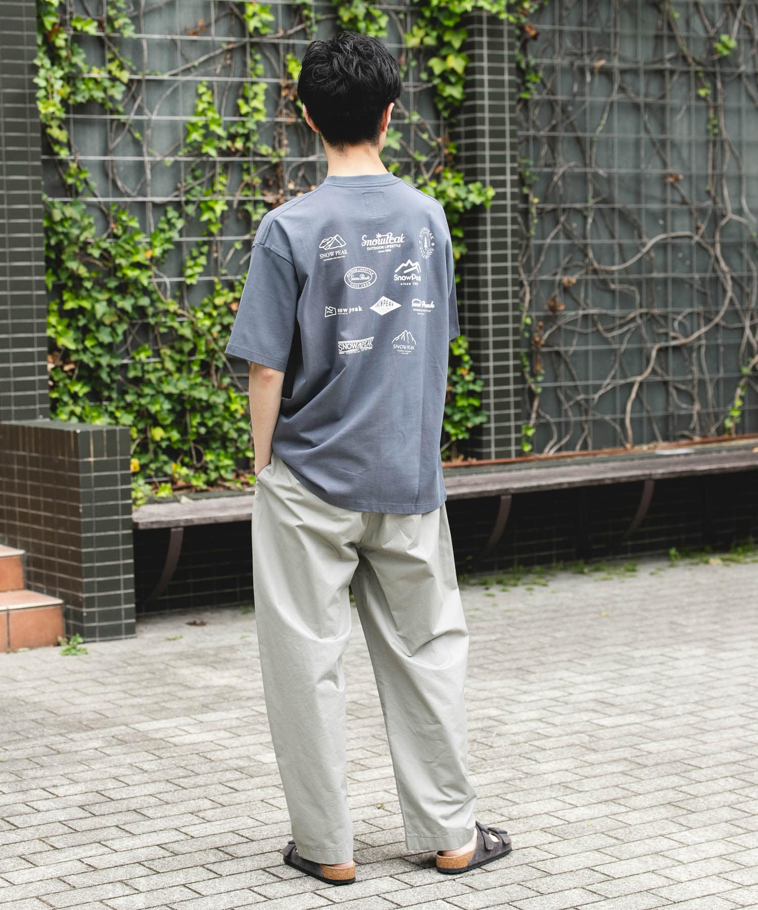 BLUE GRAY
