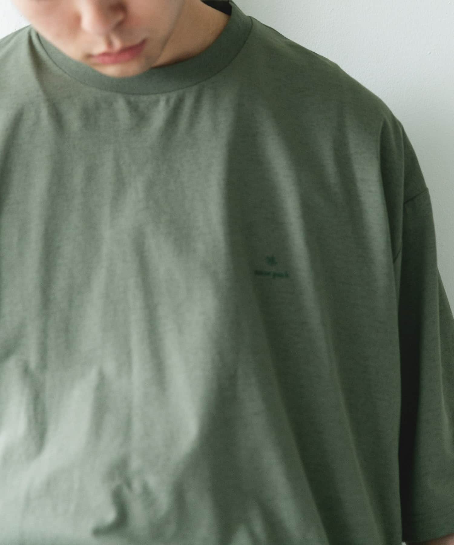 FOLIAGE