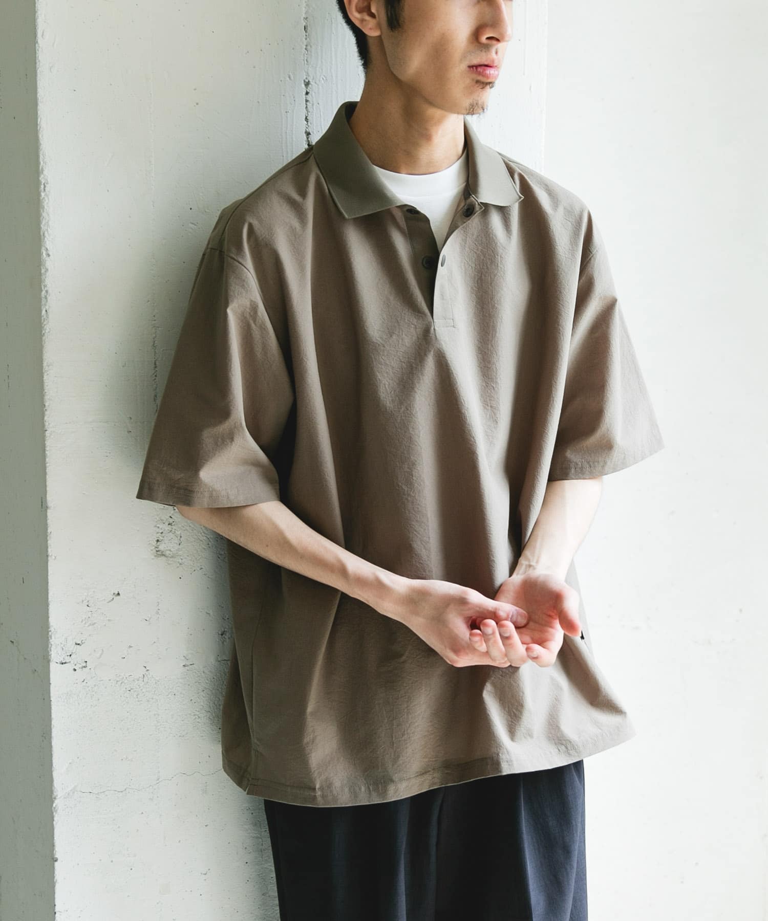 KHAKI