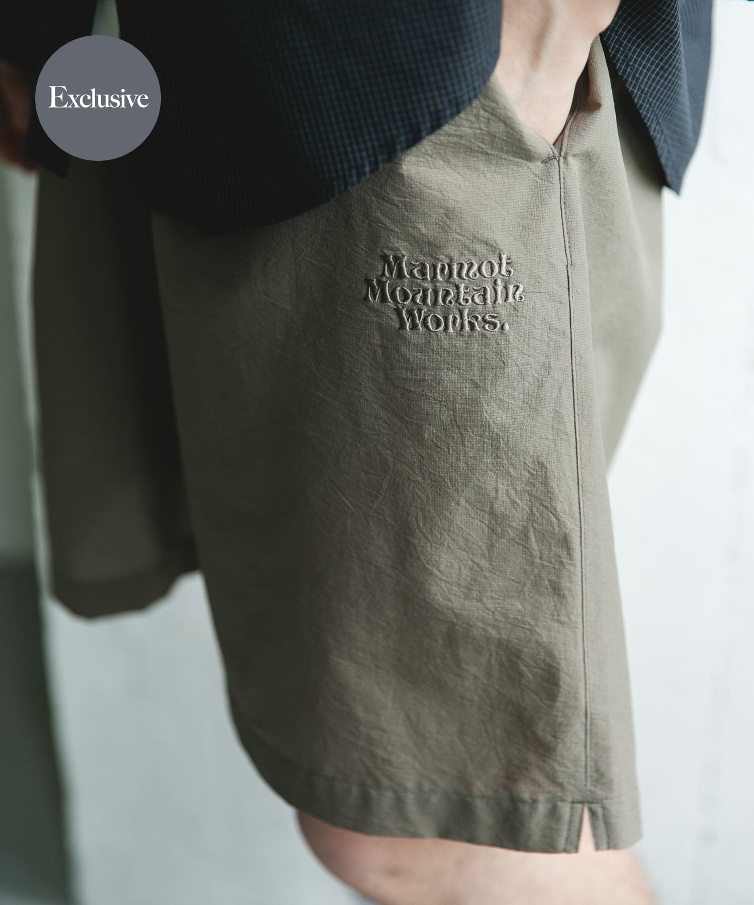 KHAKI