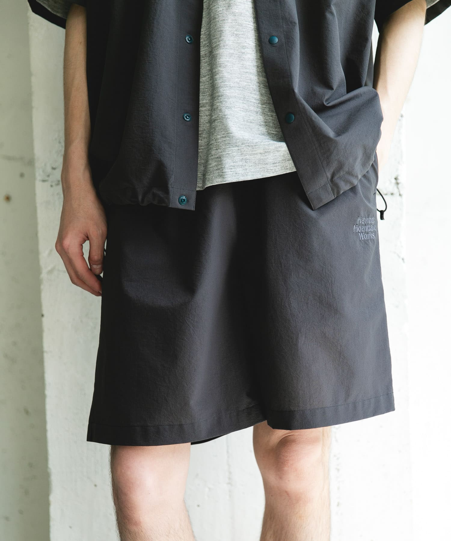 BLUE GRAY