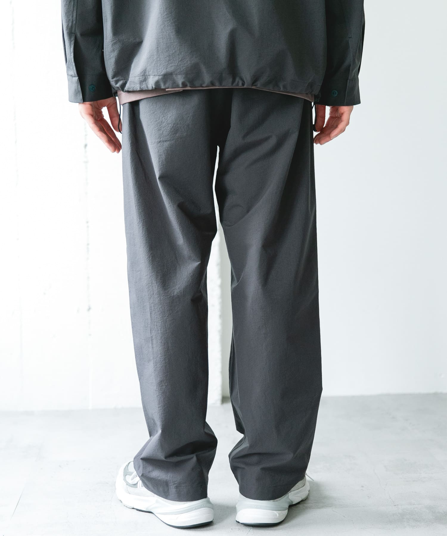 BLUE GRAY