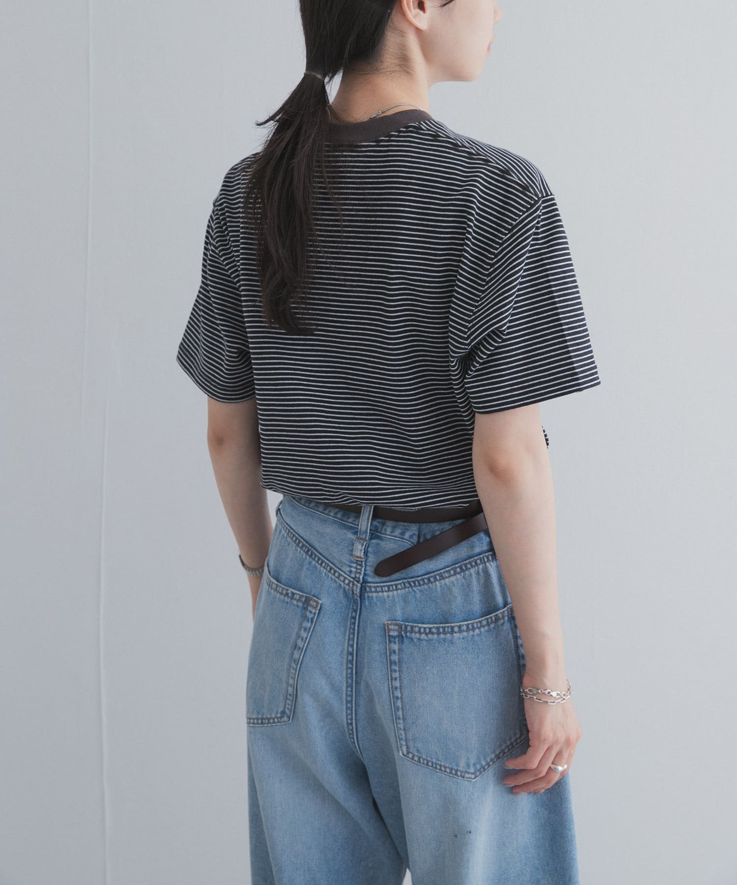 BLK×WH