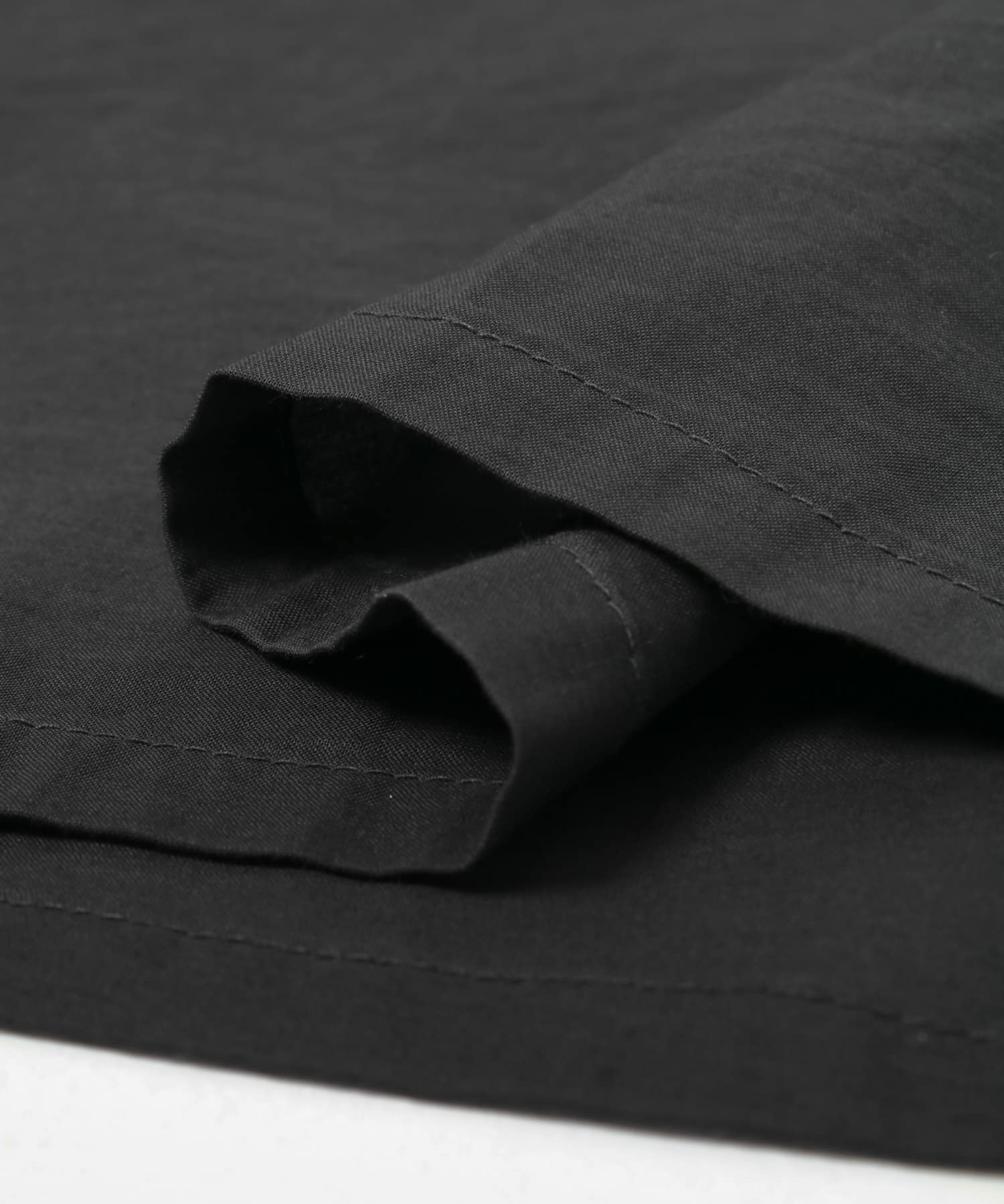 mizuiro-ind　FRILL CREW NECK SHIRTS BLACK One