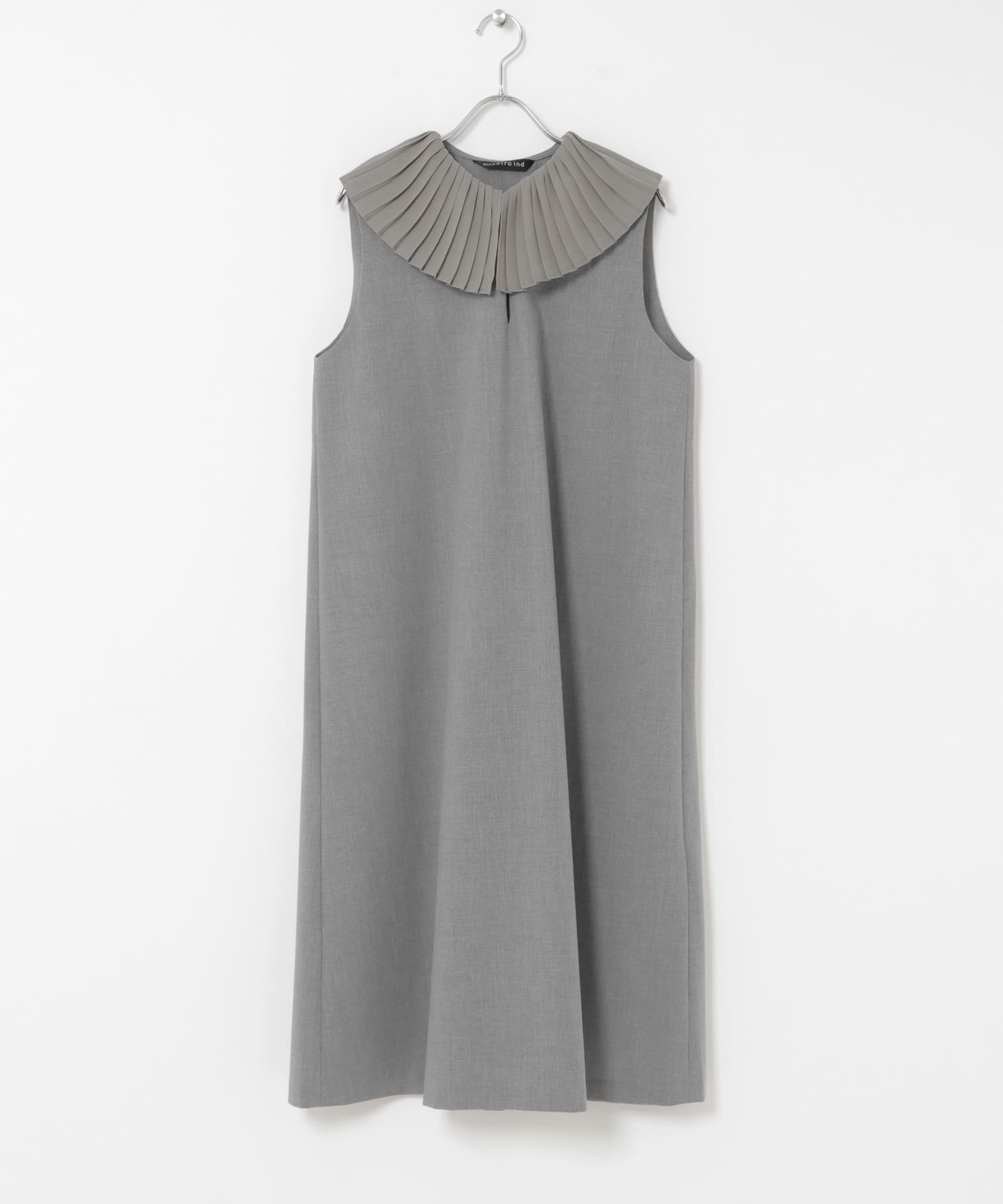 mizuiro-ind　PLEATS COLLOR NO-SLEEVE ONE-PIECE