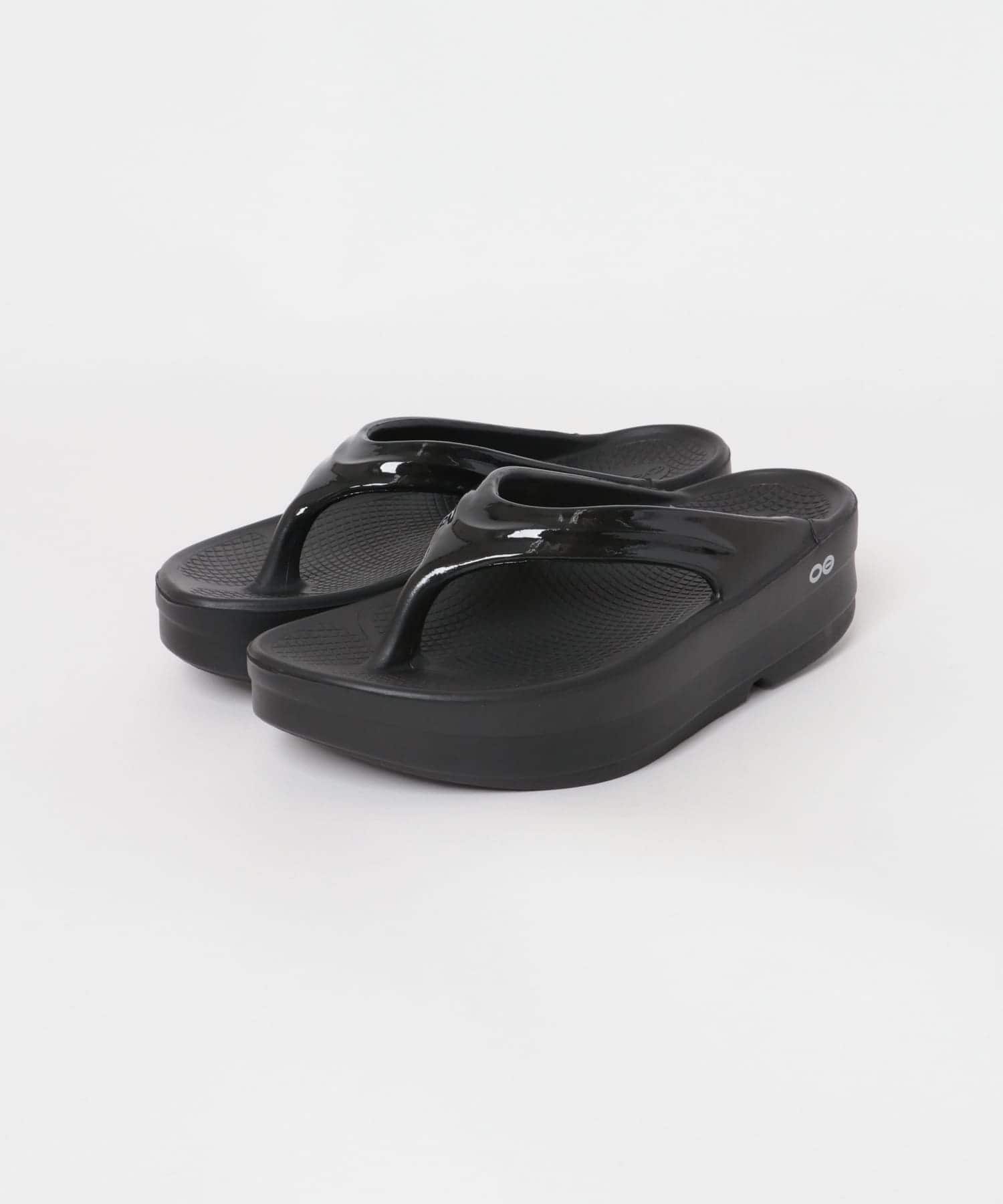 OOFOS　OOMEGA BLACK 6