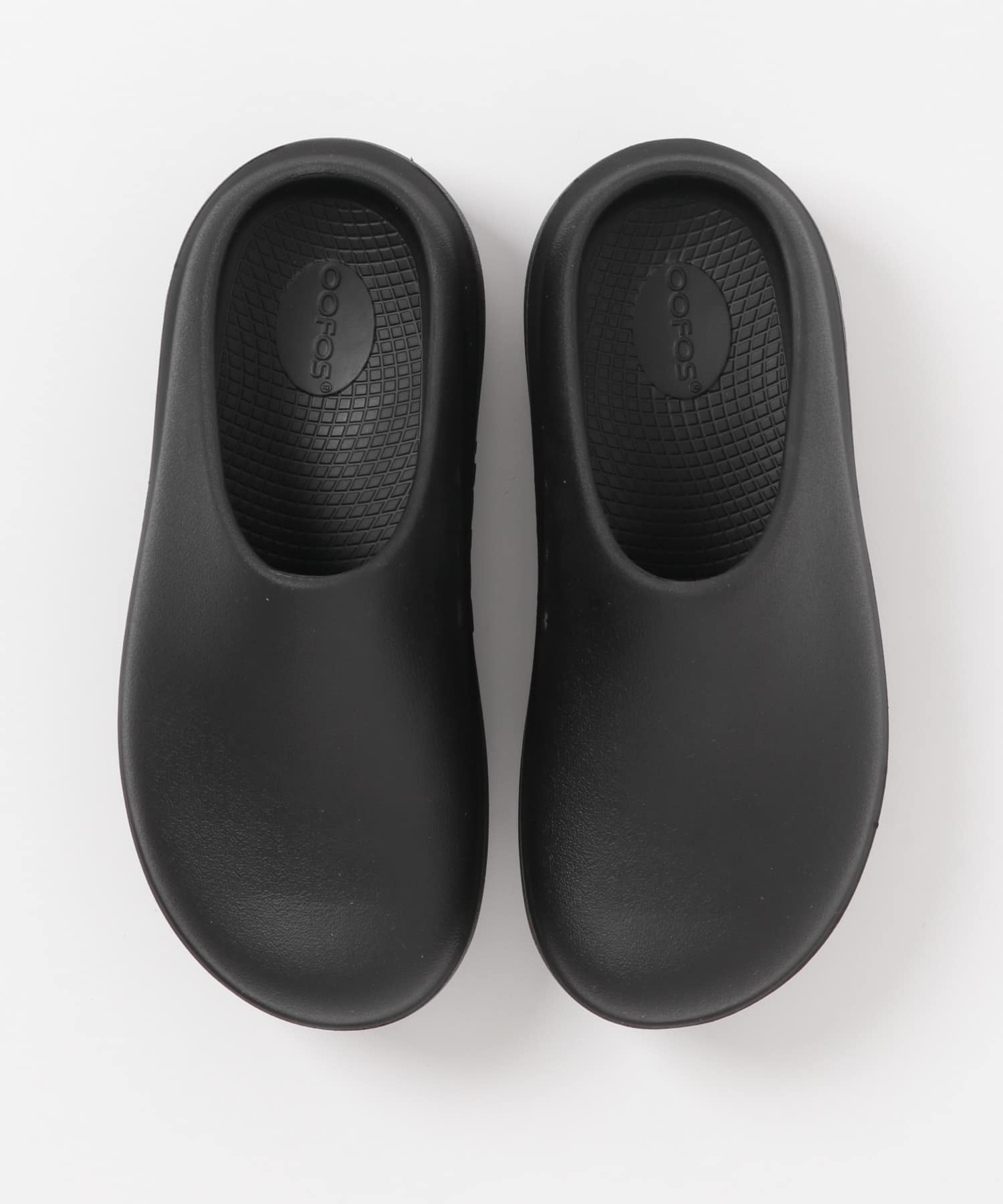 OOFOS　OOCLOOG+ BLACK 6