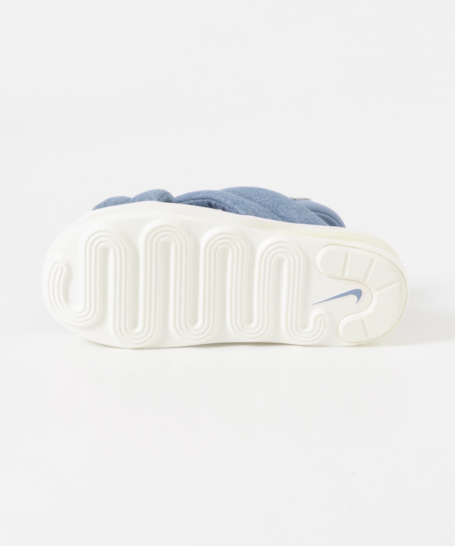 NIKE　エアマックスアイラサンダル BLUE 23