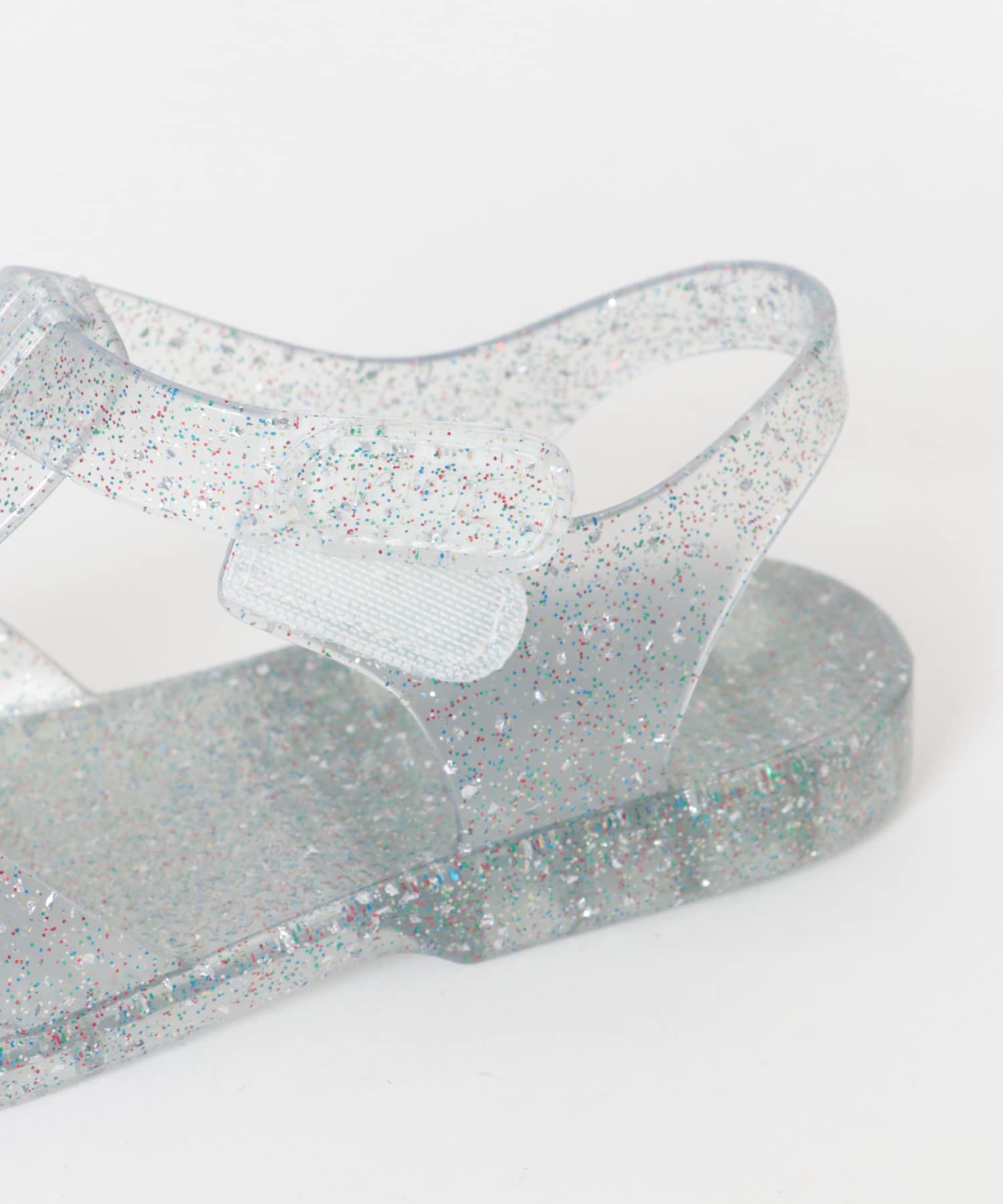 GLITTER