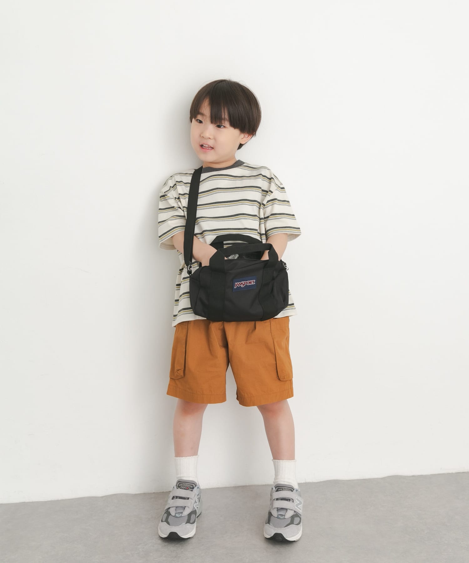 JanSport WEEKENDER MINI DUFFEL 5L(KIDS)(One NAVY): キッズ｜URBAN