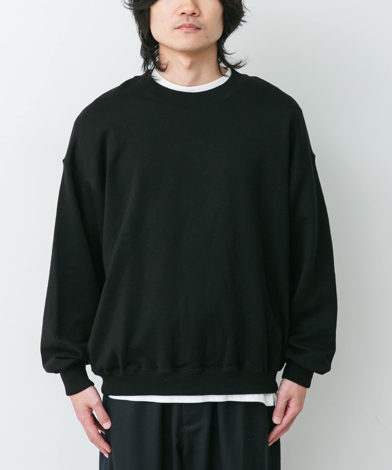 awasa クルーネック スウェット(2 BLACK): トップス｜URBAN RESEARCH