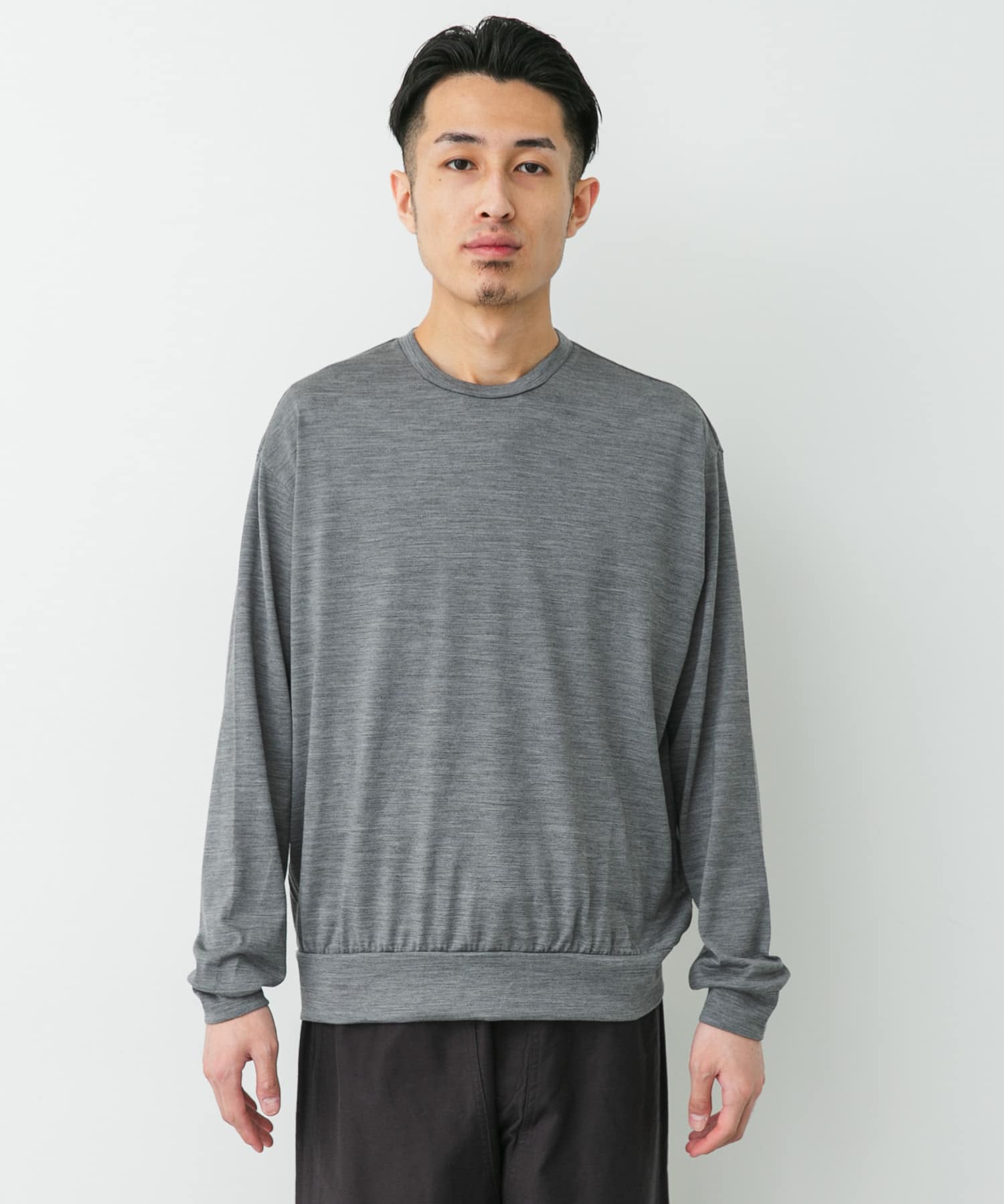TOP GRAY