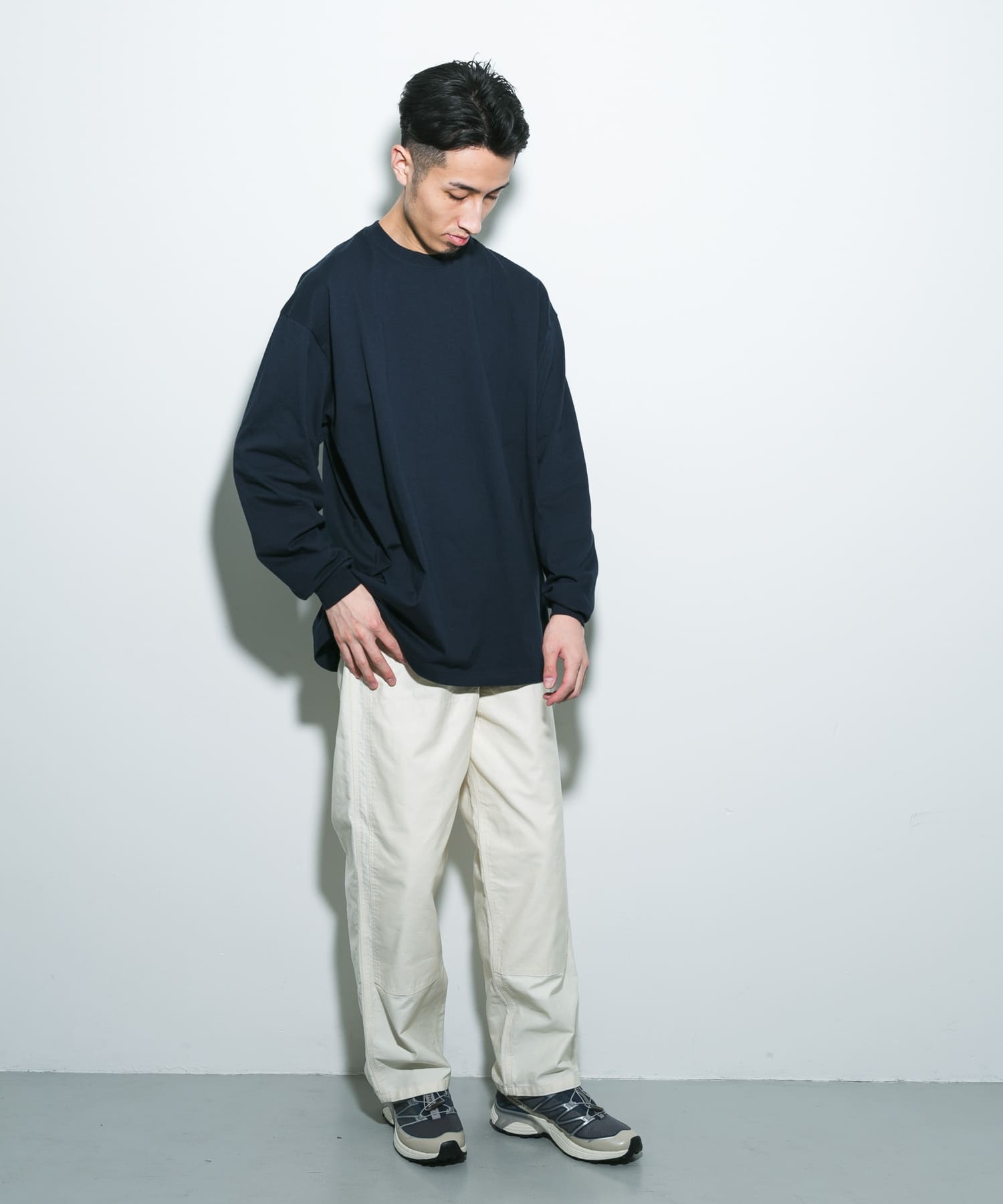 ネイビー