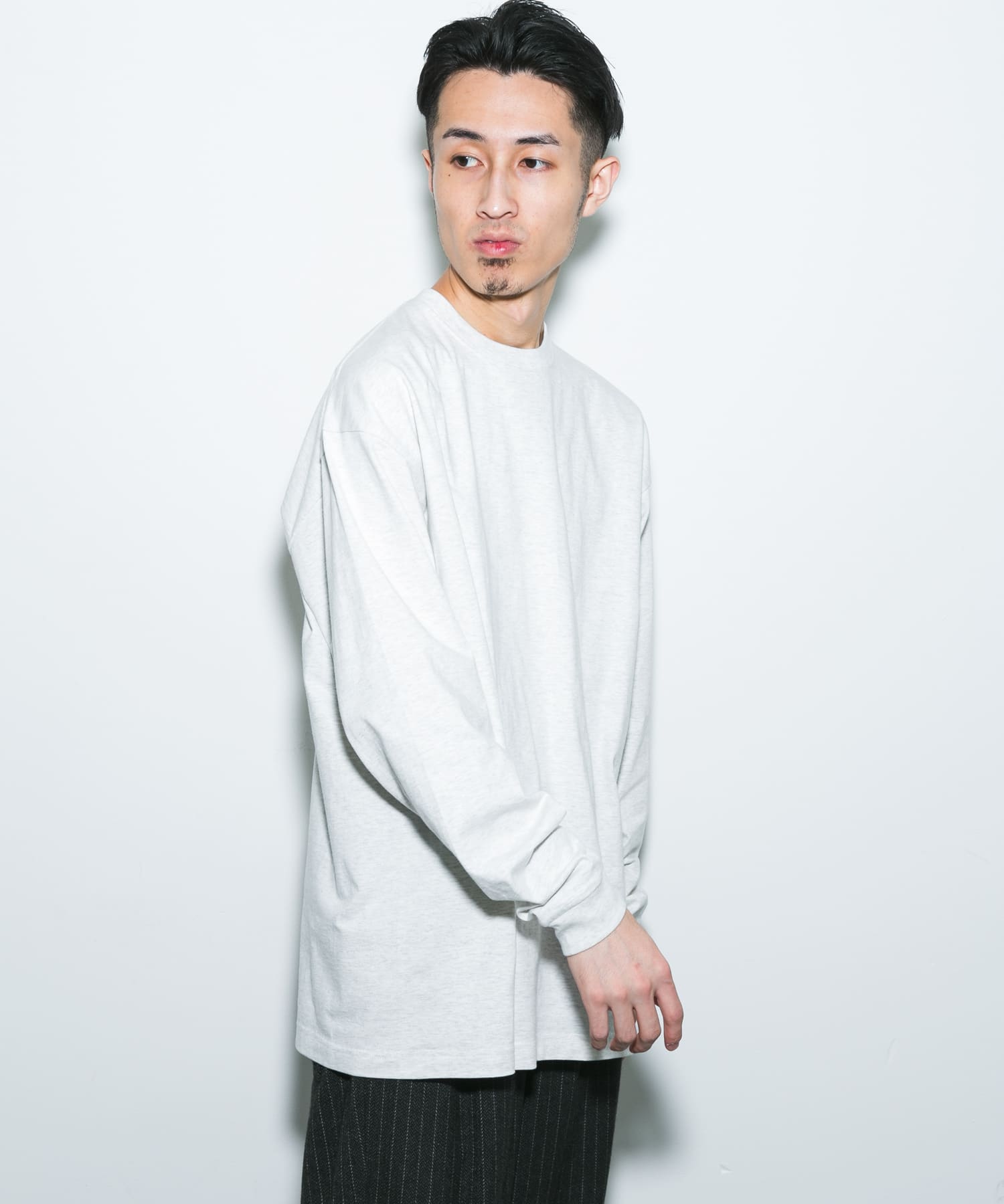 アッシュ