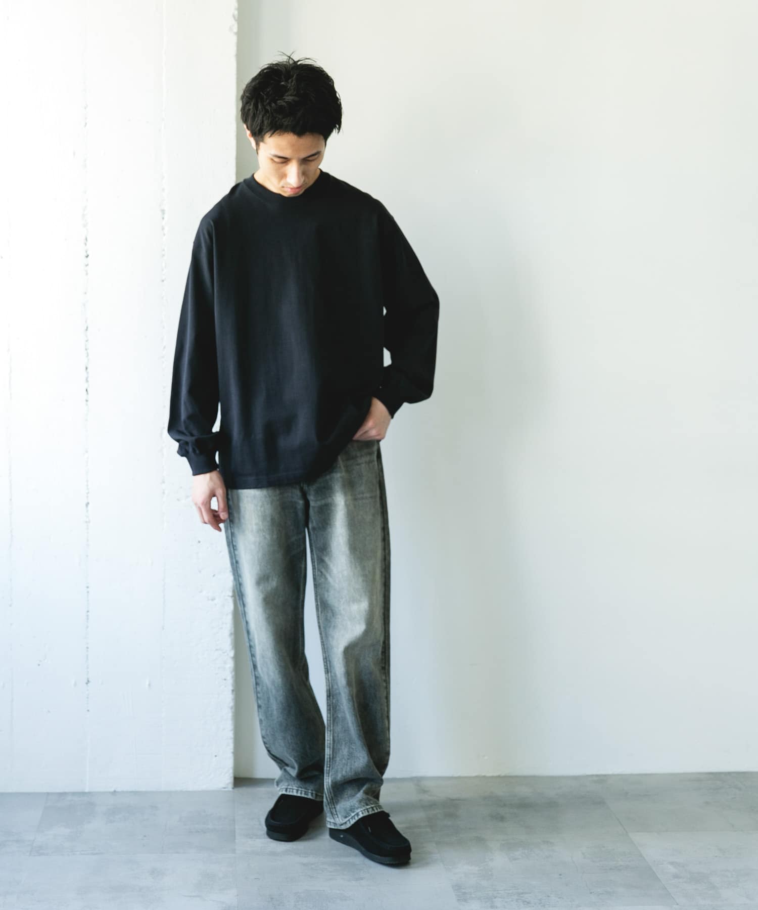 BLACK USED