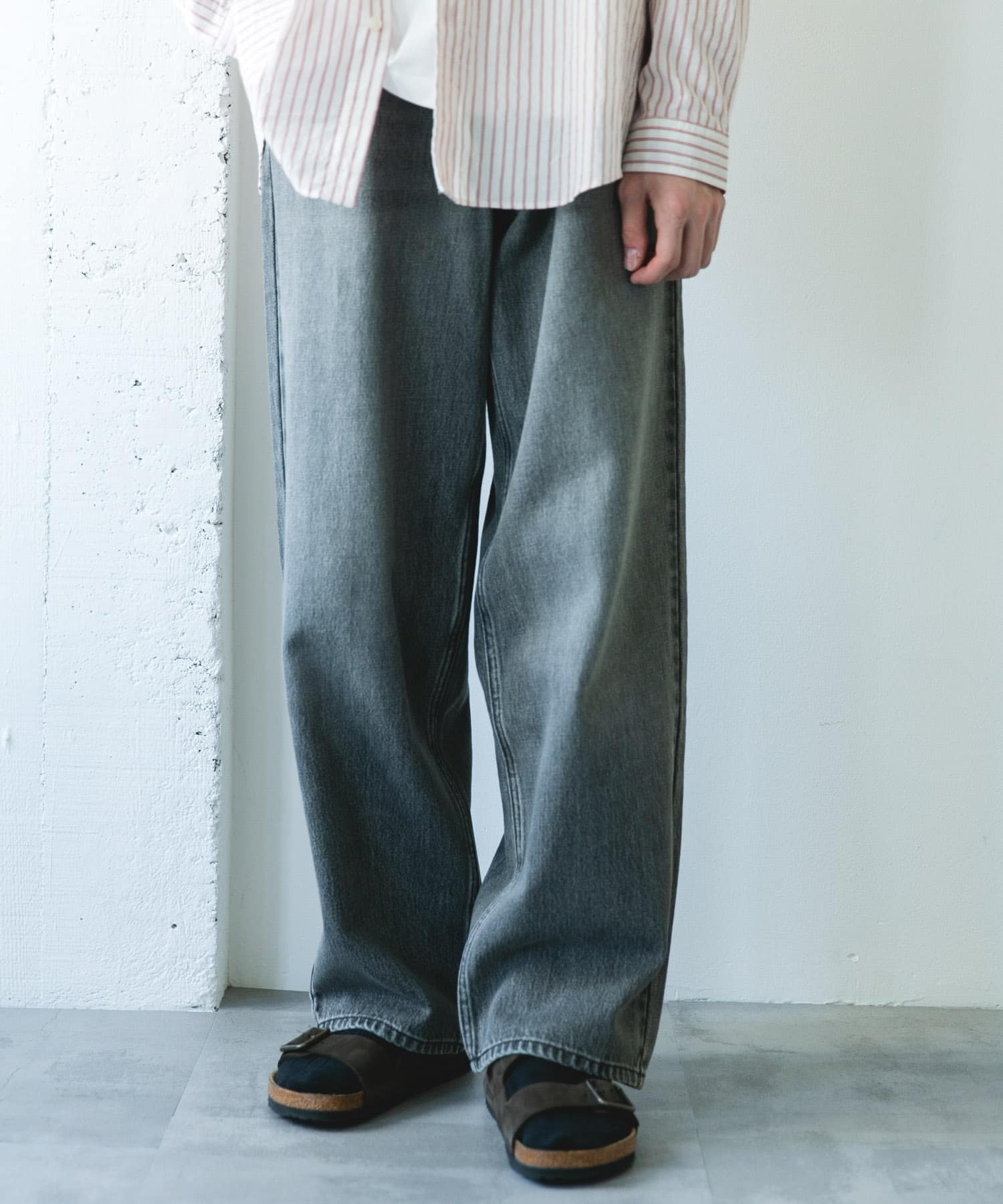 GRAY USED