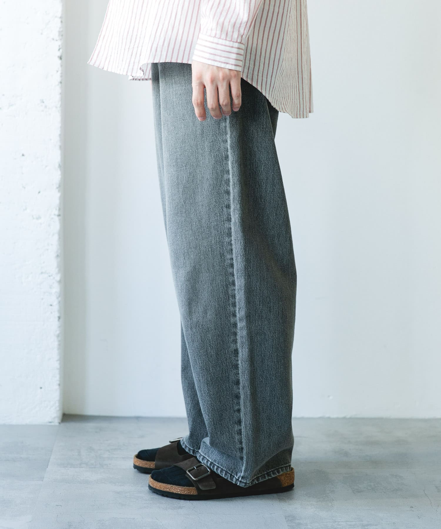 GRAY USED